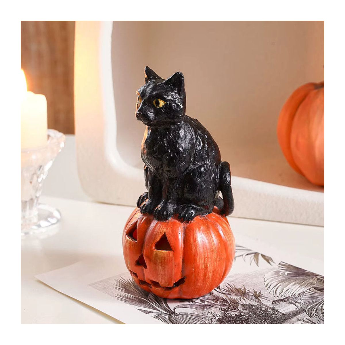 Kreative schwarze Katze als Halloween-Deko aus Kunstharz in hockender Form - Bild 4