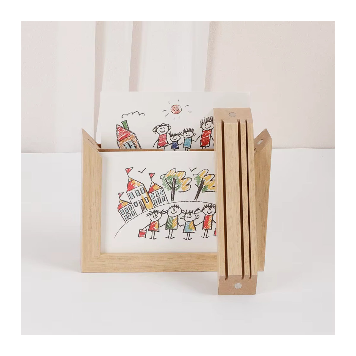 Kreativer Kunstrahmen aus Holz für Kinder in Braun, drehbar und austauschbar für Wandmontage oder Tischaufstellung - Bild 3