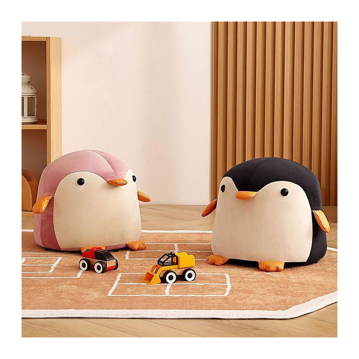 Kreativer Pinguin Hocker von Your Warm Home in Schwarz als Sitzbank für Kinder und Wohnzimmer - Bild 1