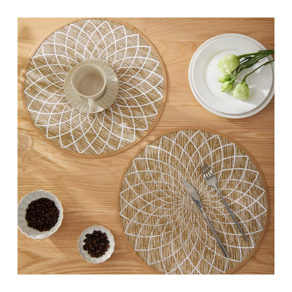 Künstlerische Jute-Tischsets mit Kunstlederkanten in Weiß und Beige, wärmeisolierende Platzsets zur Tischdekoration - Bild 3