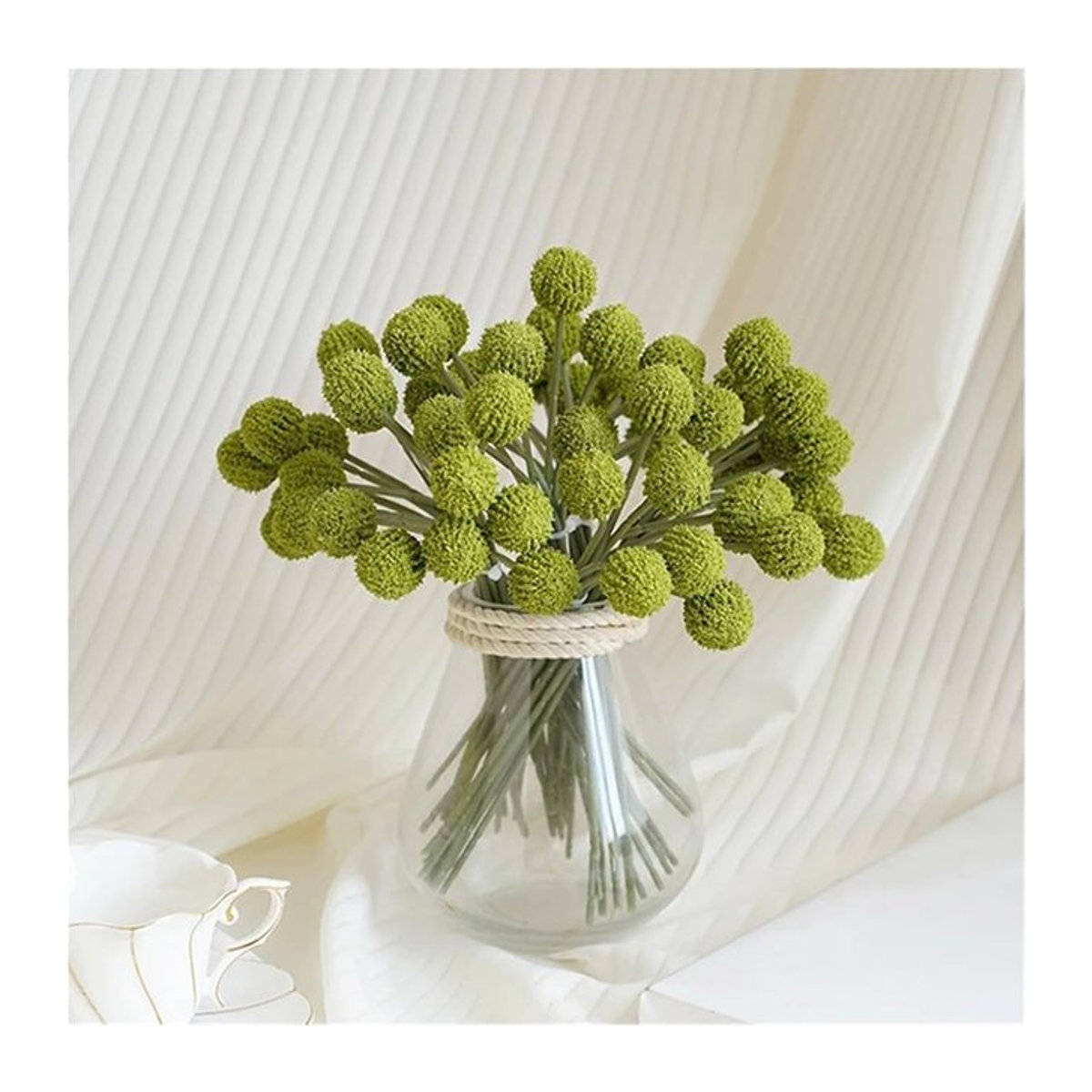 Künstliche Chrysanthemen-Blumen von smr in Orange und Grün als florale Dekoration für Hochzeiten und festliche Anlässe - Bild 1