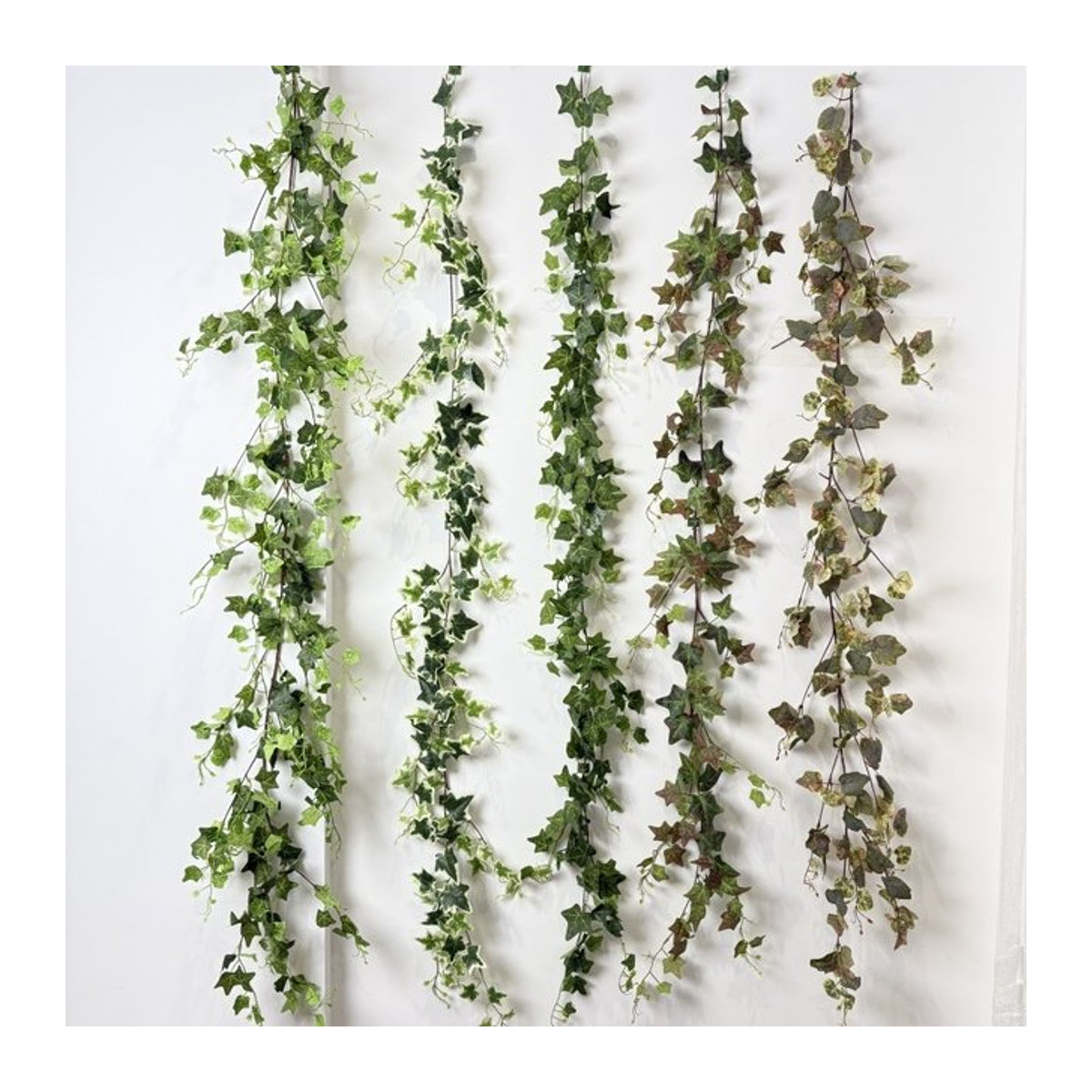 Künstliche Efeu-Wanddekoration in Grün, hängendes Rankenspalier mit dichtem Laub für dein botanisches Dekor im Innen- und Außenbereich, B/H: 180 x 180 cm - Bild 1