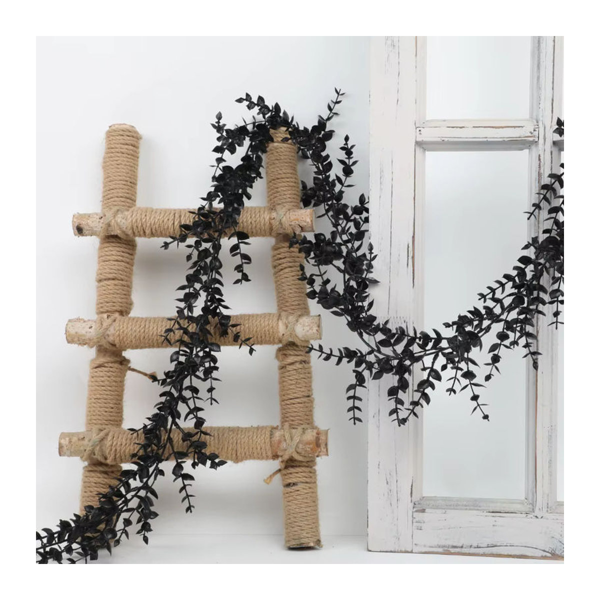 Künstliche Eukalyptus-Hängerattan-Rebe in Schwarz für Halloween und Gothic-Dekorationen - Bild 5