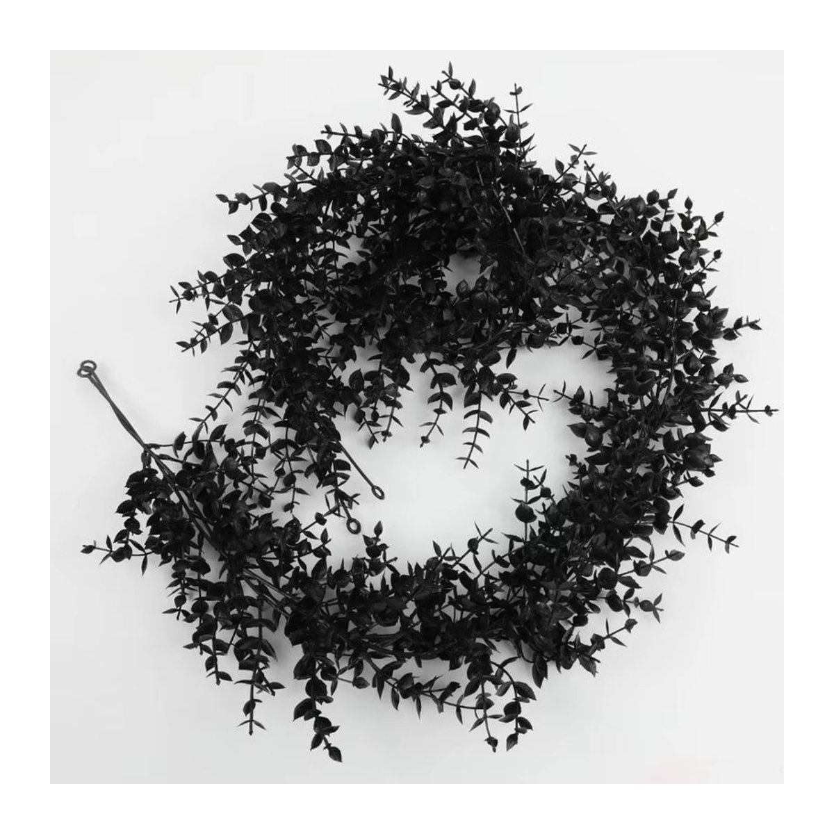 Künstliche Eukalyptus-Hängerattan-Rebe in Schwarz für Halloween und Gothic-Dekorationen - Bild 6