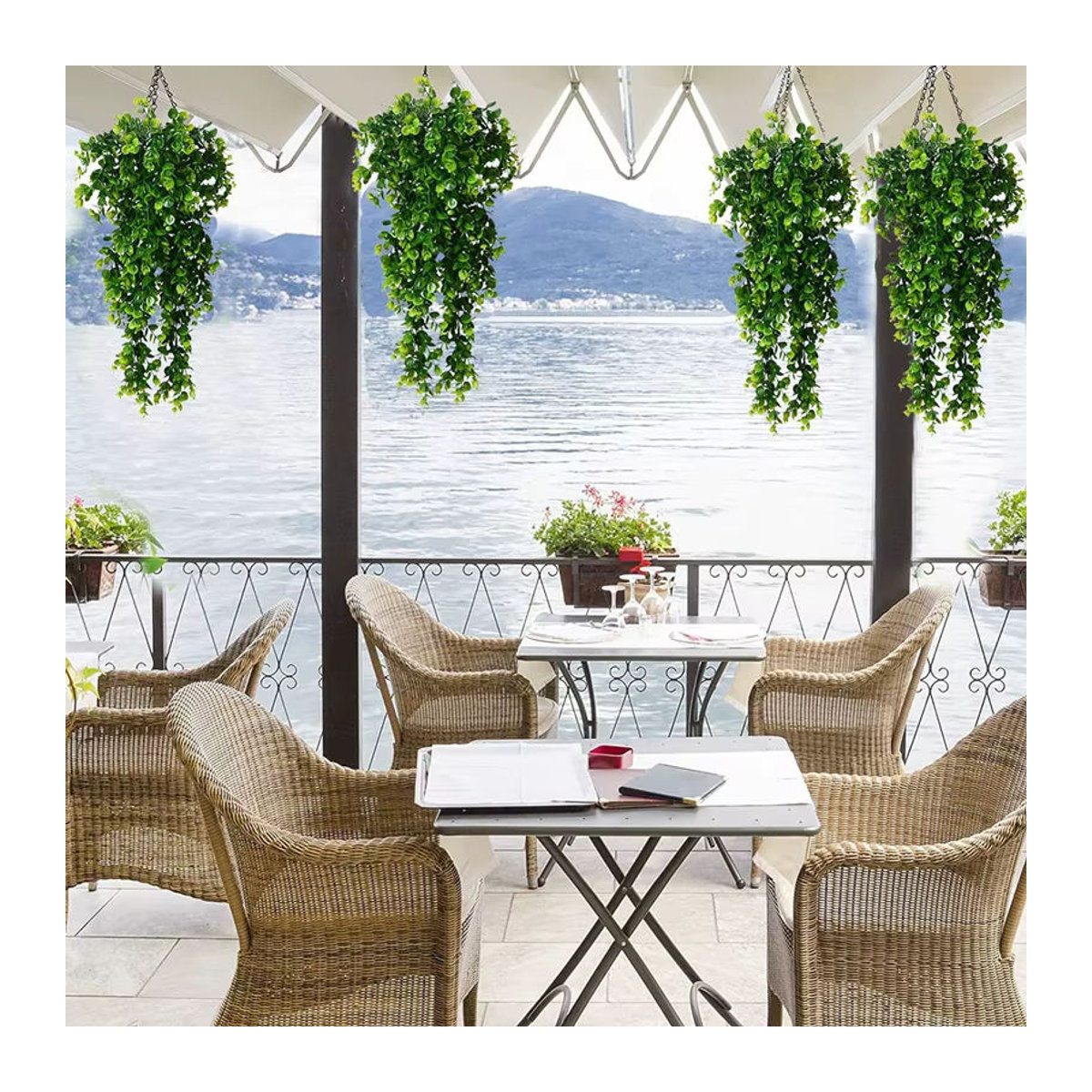Künstliche Hängepflanzen aus Rattan und Eukalyptus in Grün für deine Wanddekoration im Innen- und Außenbereich - Bild 3