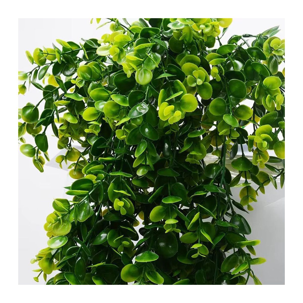 Künstliche Hängepflanzen aus Rattan und Eukalyptus in Grün für deine Wanddekoration im Innen- und Außenbereich - Bild 5