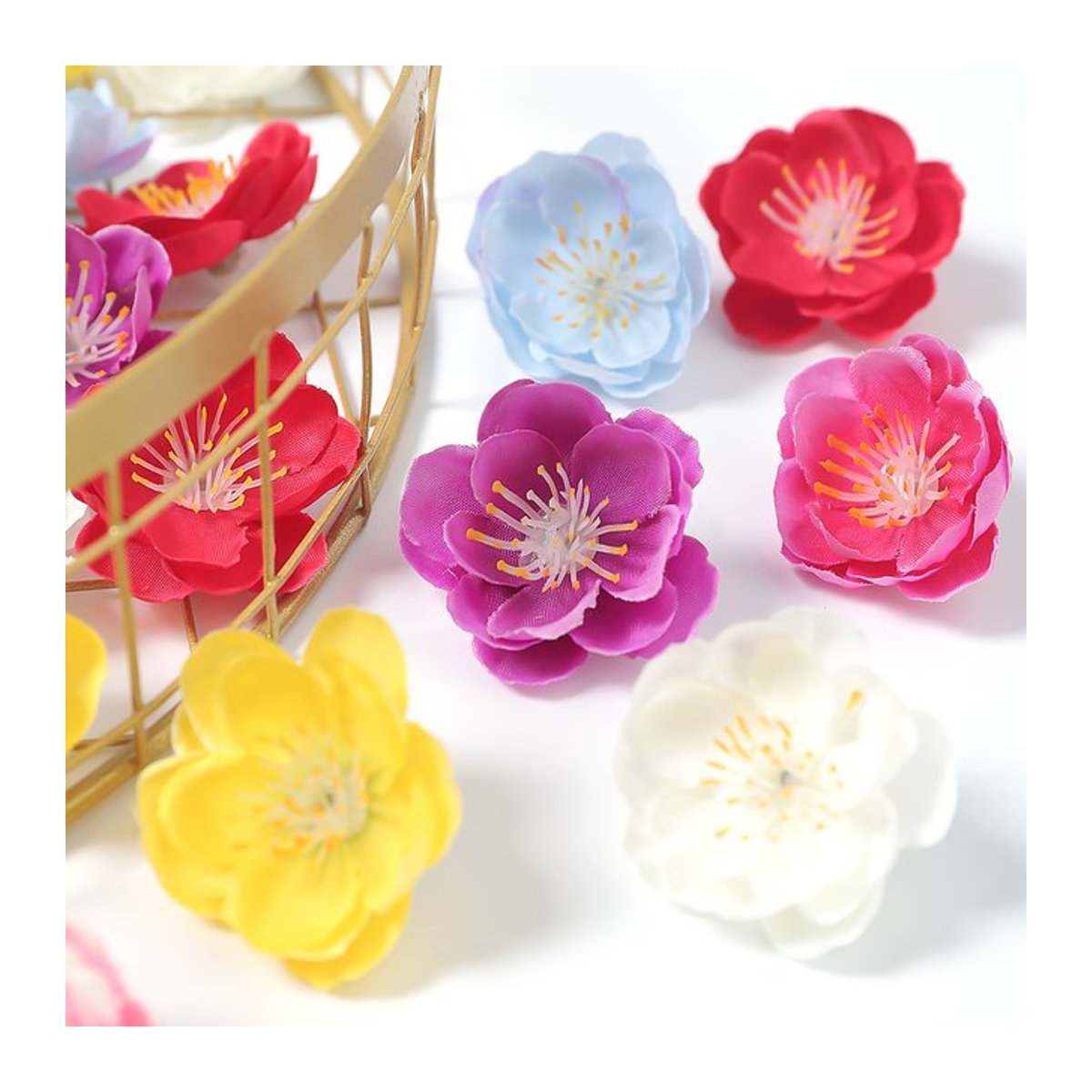 Künstliche Kirschblüten-Blumenköpfe aus Textil in Lila und Mehrfarbig für deine Dekoration, Durchmesser: 4 cm - Bild 1