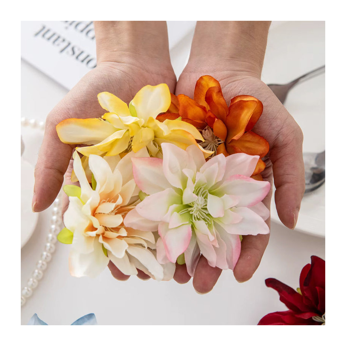 Künstliche Lotusblumen aus Seide in Mehrfarbig für Tischdekoration, Hochzeitsdeko und DIY-Projekte von smr - Bild 3