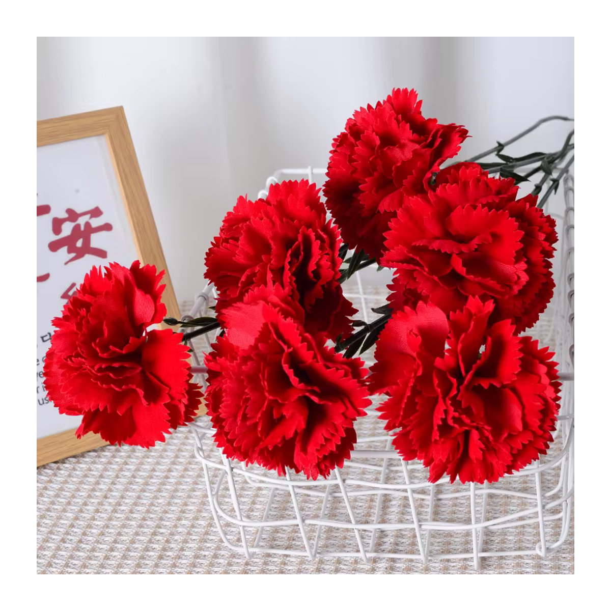 Künstliche Nelken in Rot als Blumenbouquet aus Textil für deine Hochzeits- oder Partydekoration, 6er Set - Bild 5
