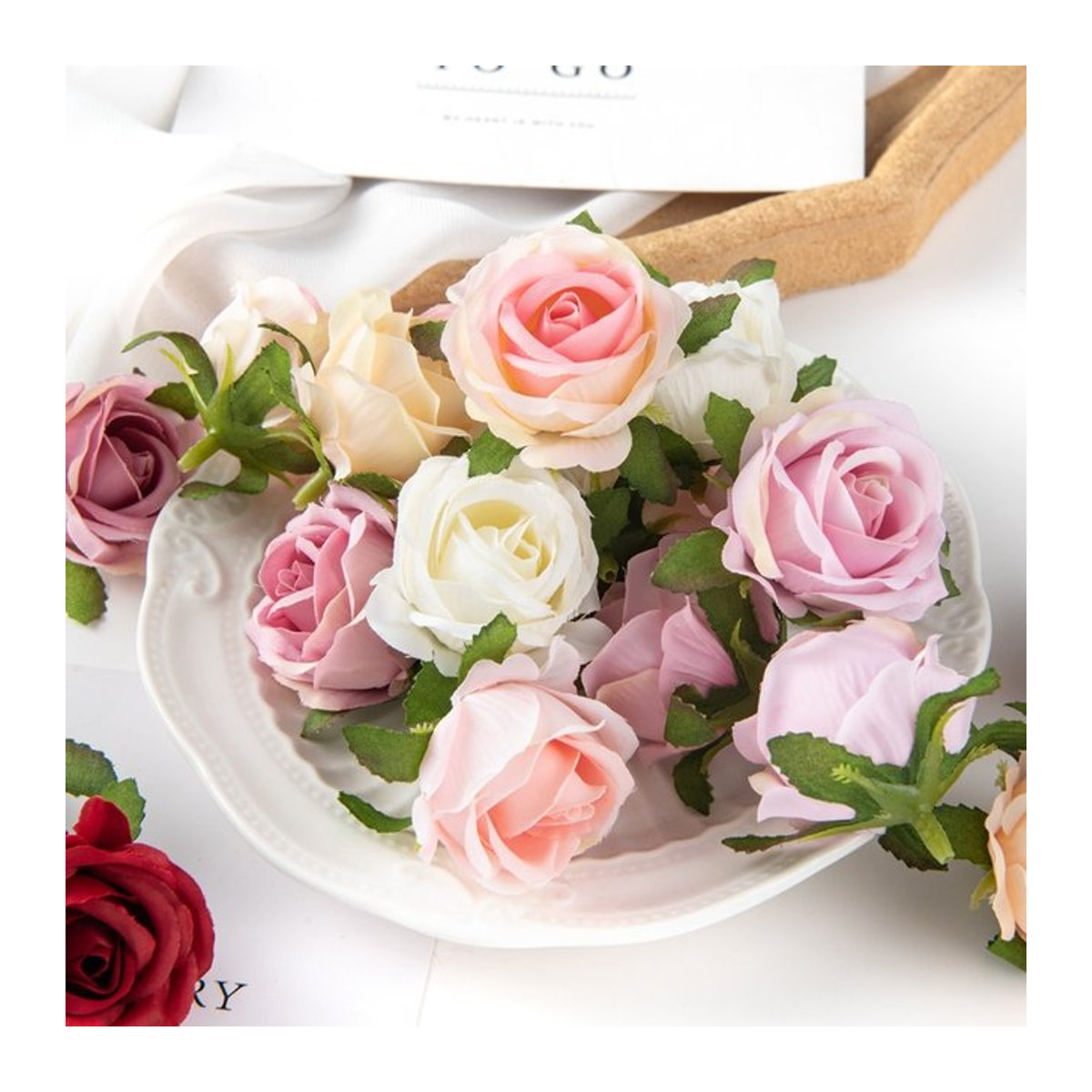 Künstliche Rosen aus Textil für deine DIY-Dekoration, mehrfarbige Seidenblumen für Hochzeiten, Garten und Festlichkeiten - Bild 1