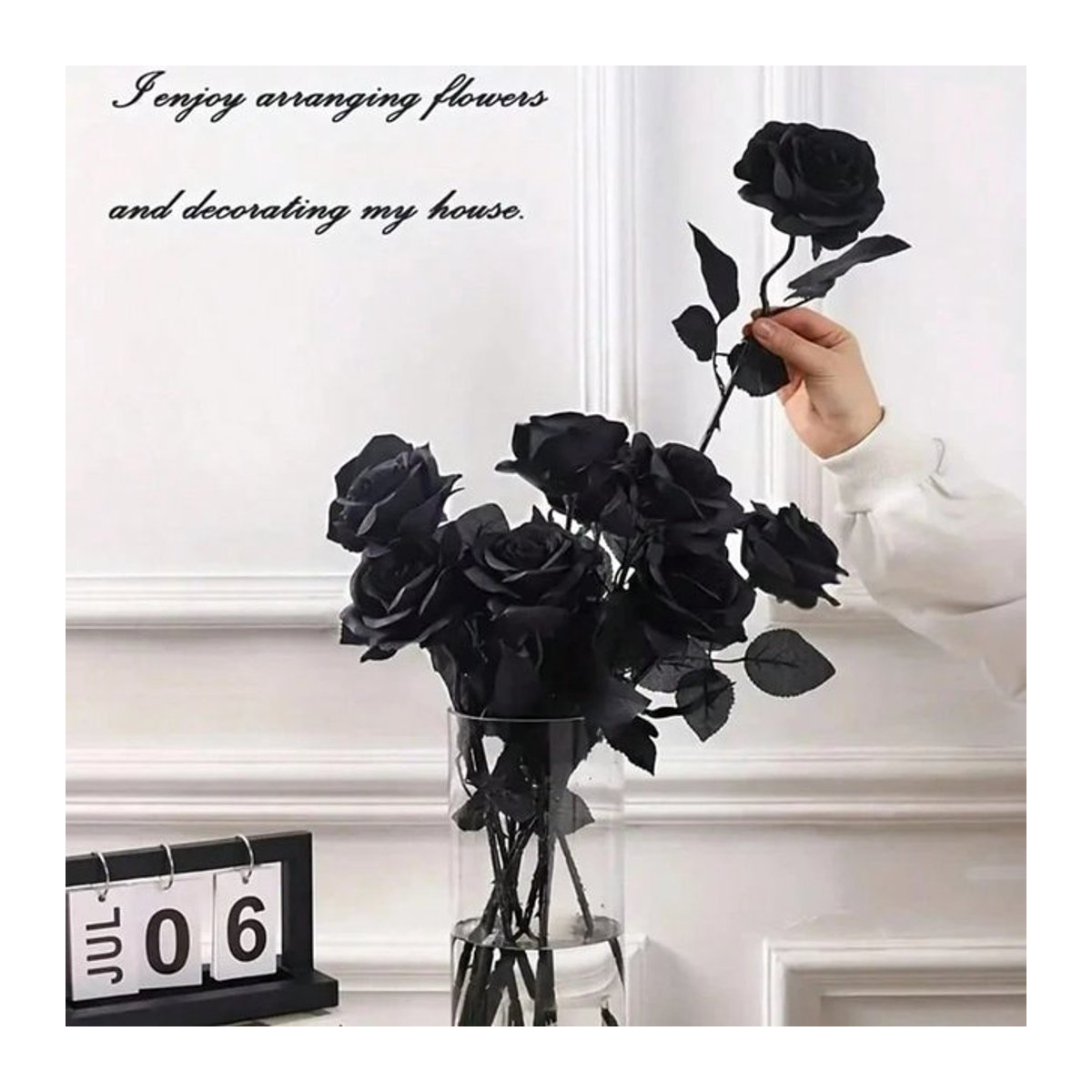 Künstliche schwarze Rose von Uflower für Halloween und Gothic-Dekoration - Bild 1