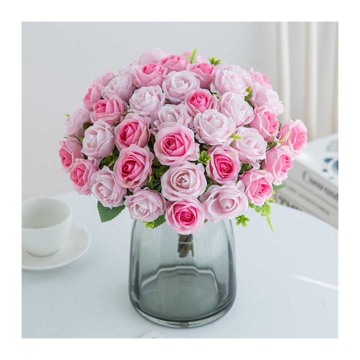 Künstliche Seidenrosen von smr in Blau und Rosa als dekoratives Bouquet für Hochzeiten und Garten-Dekoration - Bild 1