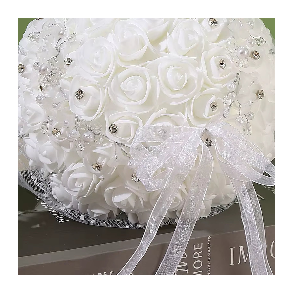 Künstlicher Brautstrauß aus Textil in Weiß mit Rosen für deine Hochzeit - Bild 5
