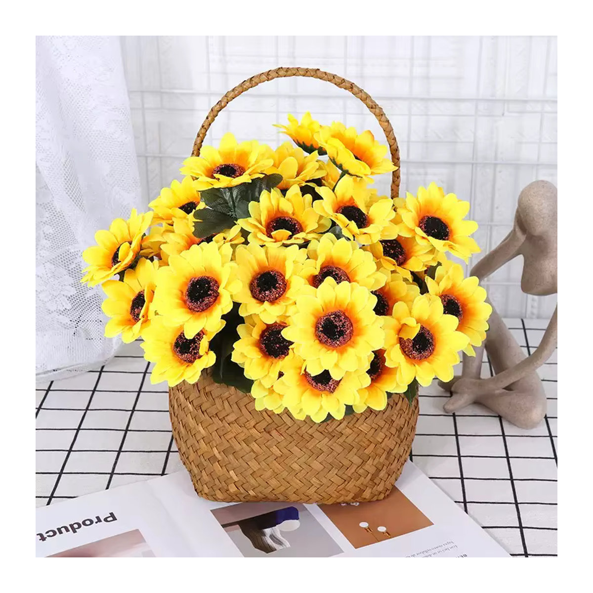 Künstlicher Sonnenblumenstrauß in Gelb mit 7 Köpfen, 29 cm Höhe für Garten, Hochzeit und Dekoration - Bild 5