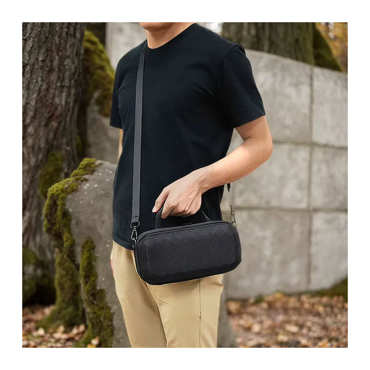 LAIMANEI Harte EVA-Reisetasche in Schwarz mit verstellbarem Schultergurt für JBL Charge 6 Bluetooth-Lautsprecher - Bild 5