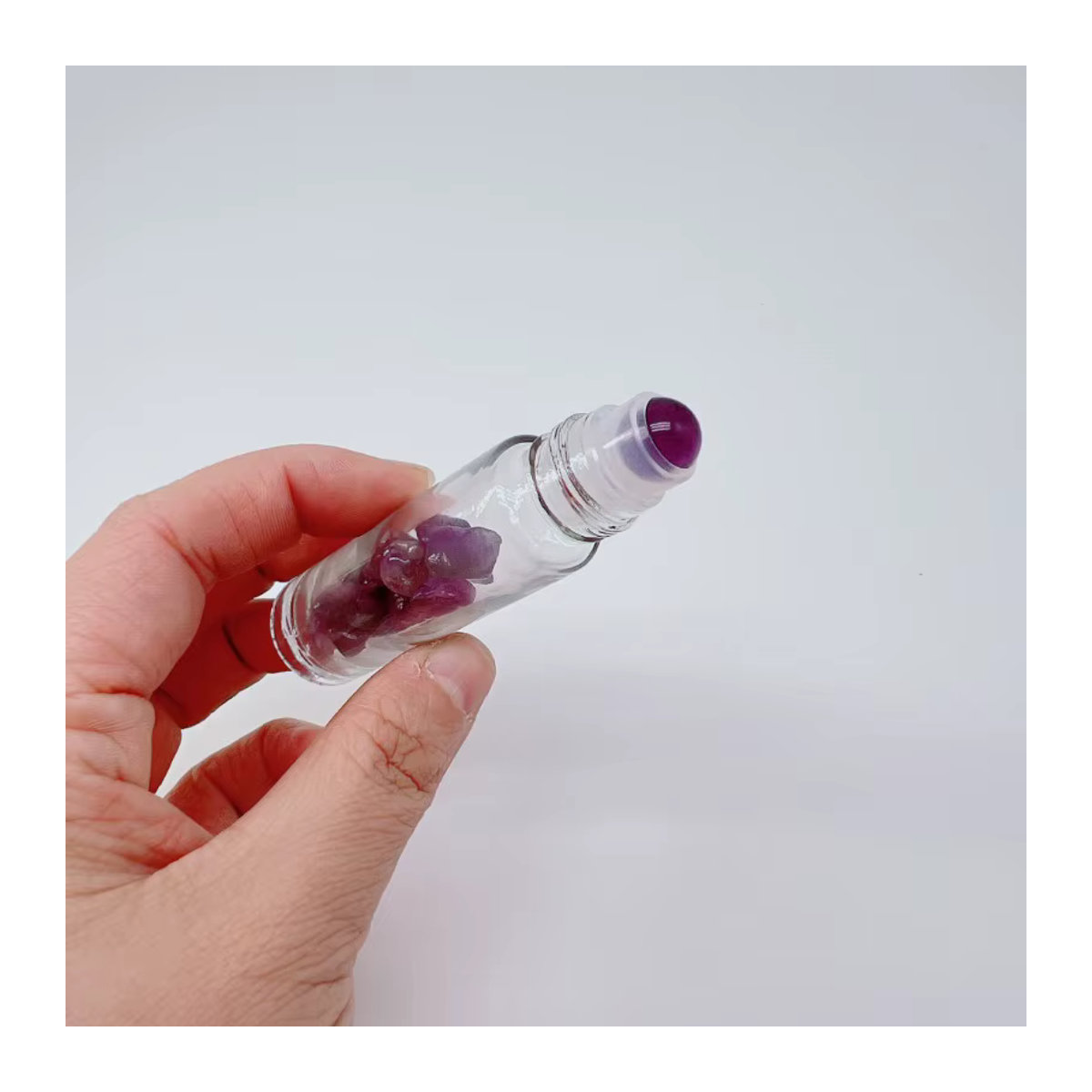 LANYUNER Set mit 4 Edelstein-Rollon-Flaschen aus Glas mit Bambusdeckel, Rosenquarz, Amethyst und Fluorit in Rosa, Lila und Grün - Bild 3