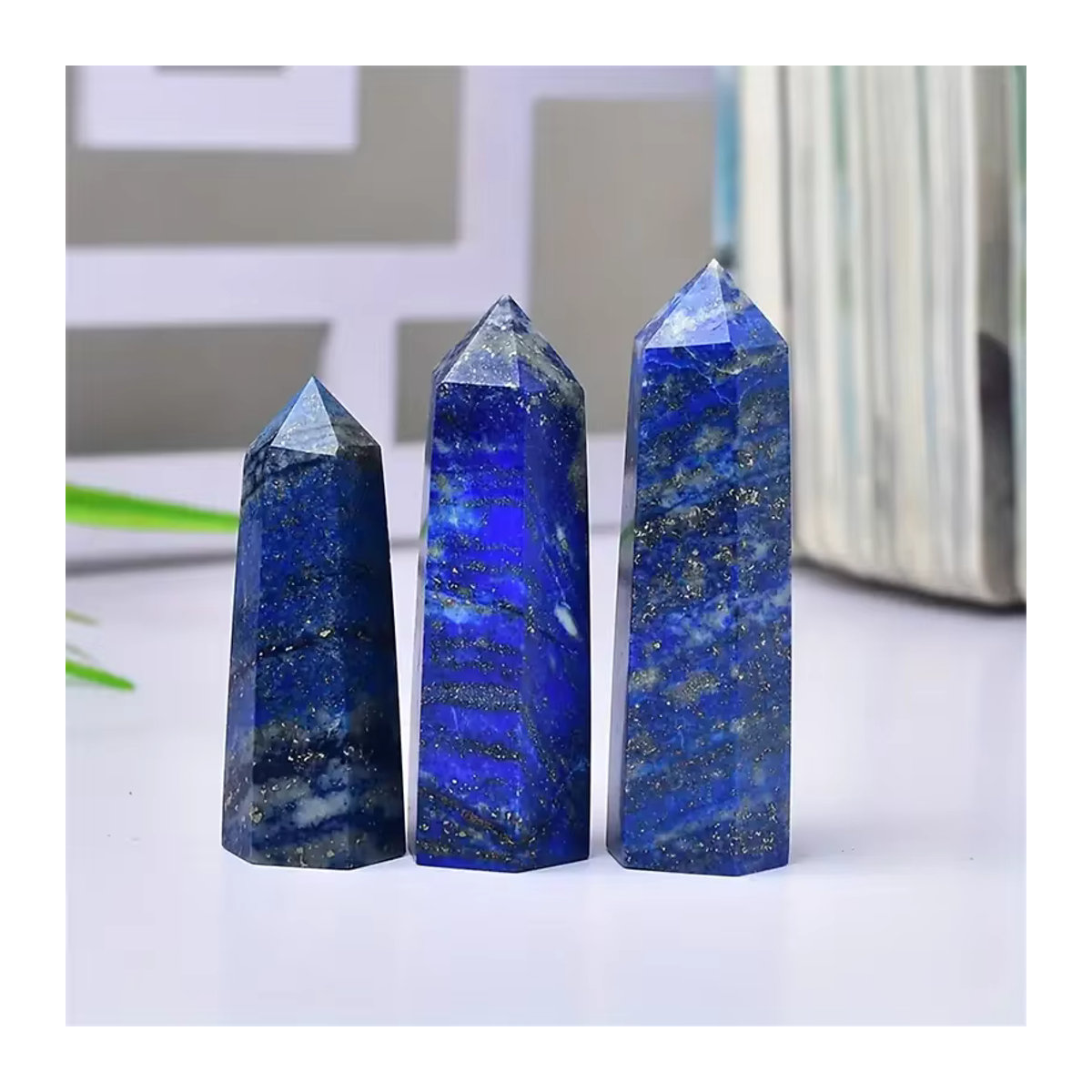 Lapis Lazuli Kristall Säule von STONE BROTHERS in Blau, Sechseckiges Mineral Ornament zur Dekoration - Bild 2