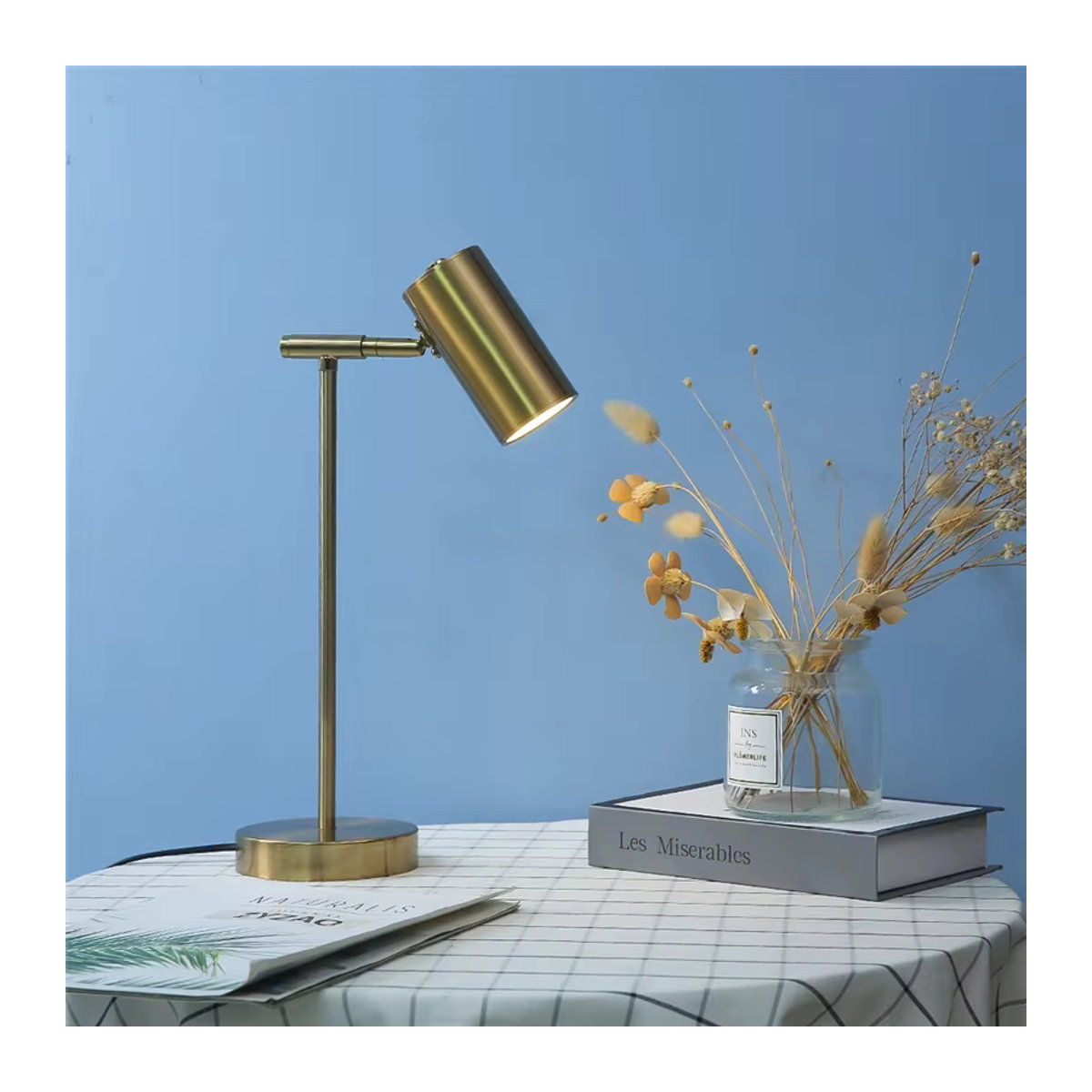 Lava Corki Moderne Tischlampe aus Metall in Gold für Wohnzimmer und Schlafzimmer - Bild 3