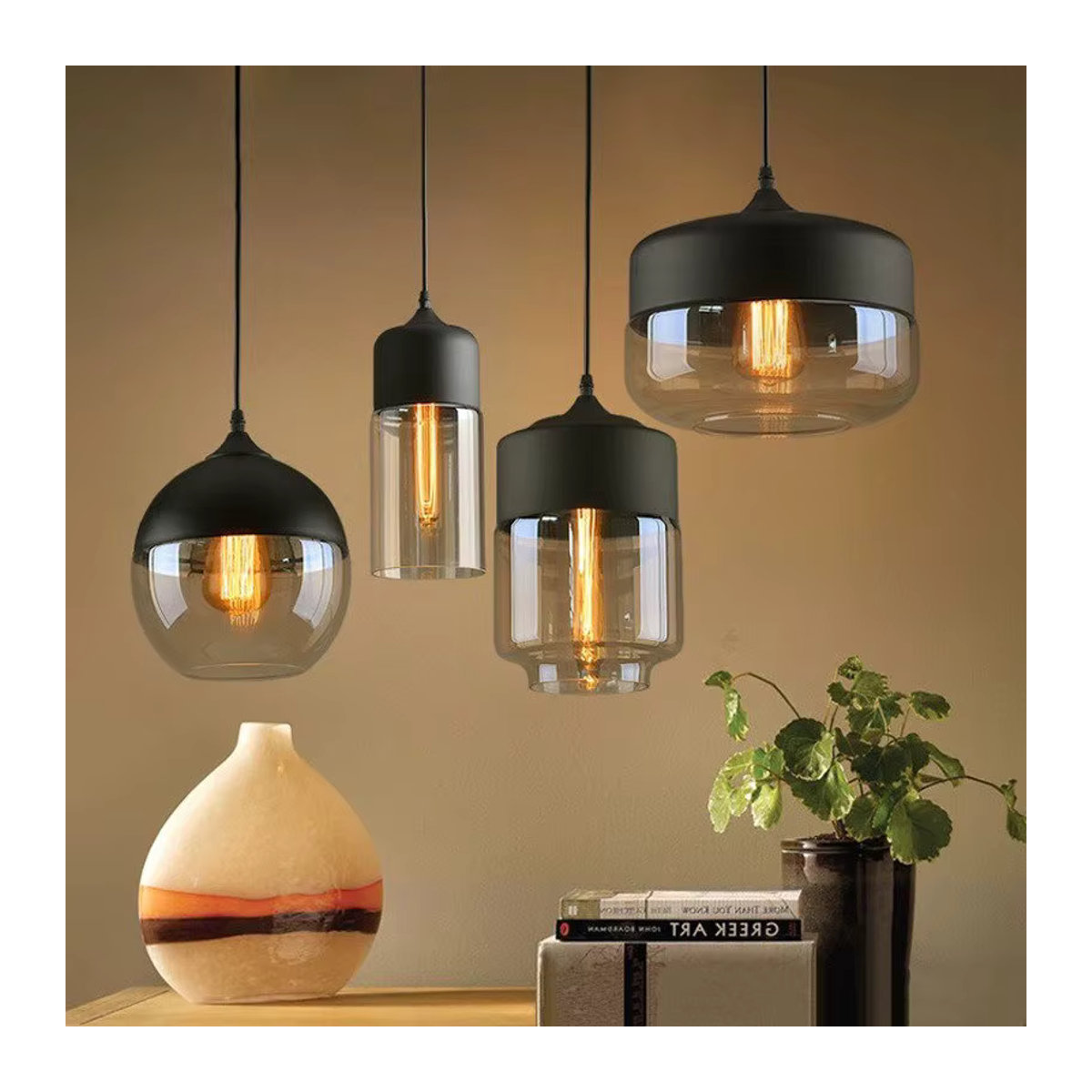 Lava Corki Pendelleuchte aus Glas in Schwarz im modernen skandinavischen Design - Bild 2