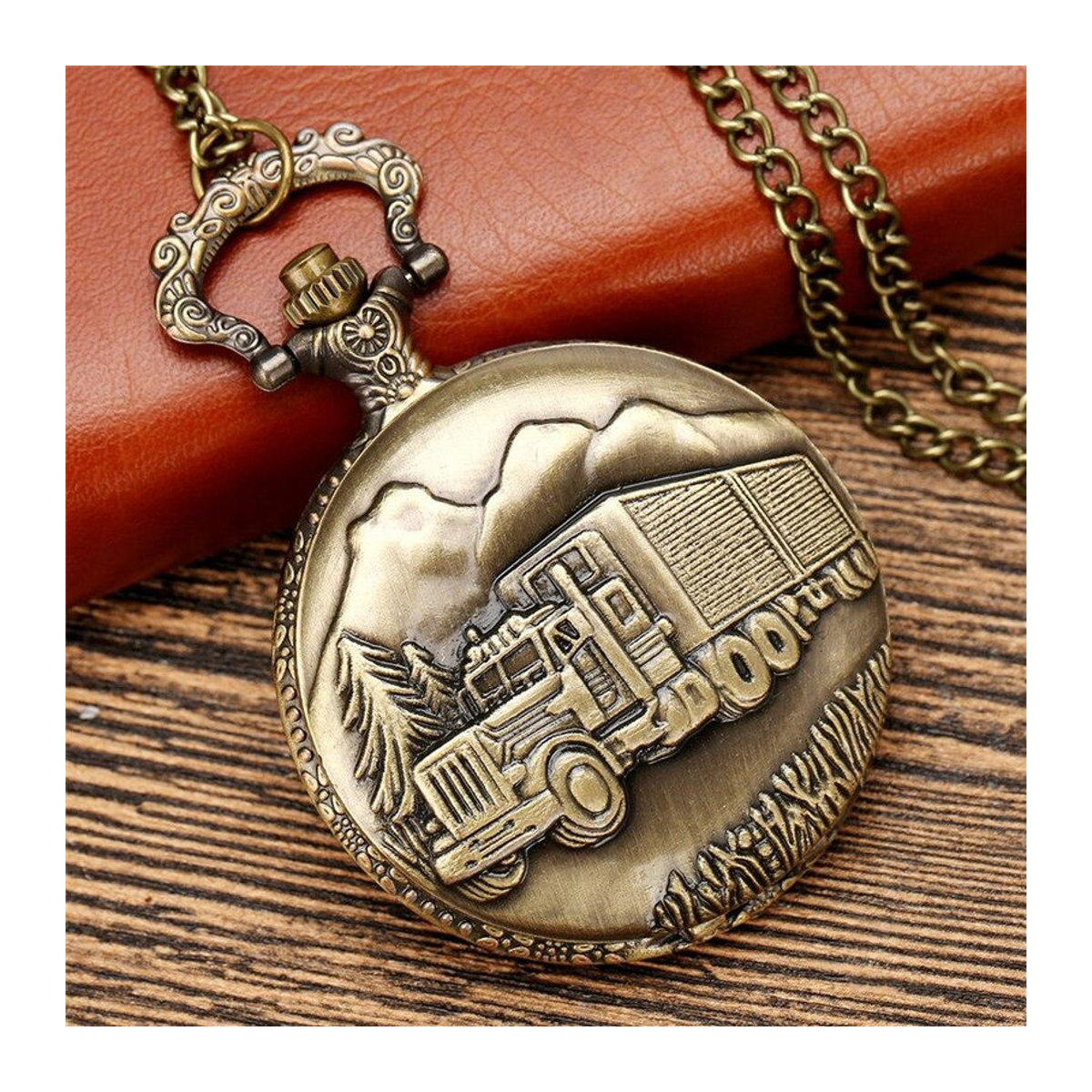 Le Jardin Vintage Taschenuhr aus Metall mit Kette in Bronze und Motiv LKW Wald Design - Bild 4