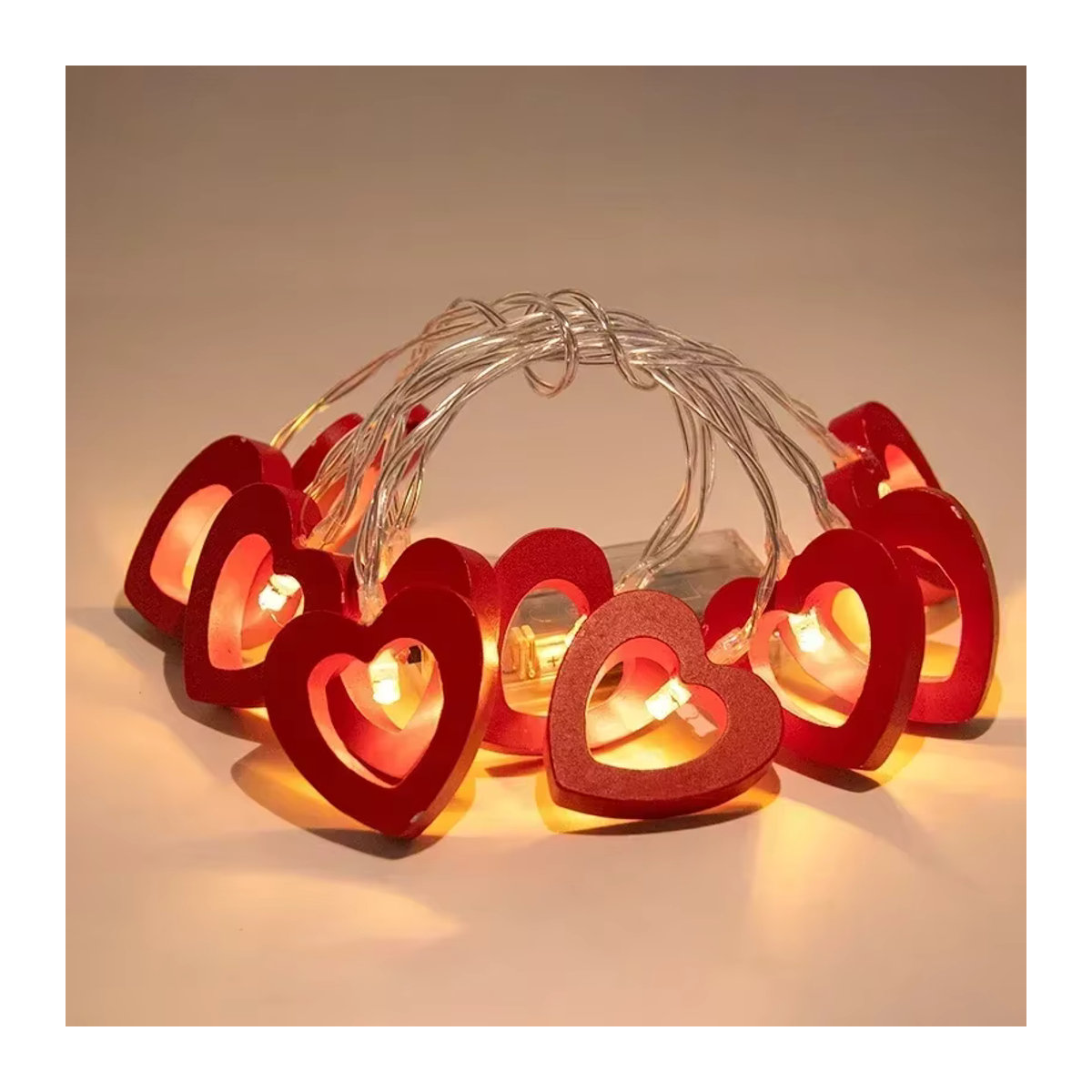 LED Herz-Lichterkette in Rot als dekorative Girlande für Schlafzimmer und Garten - Bild 3