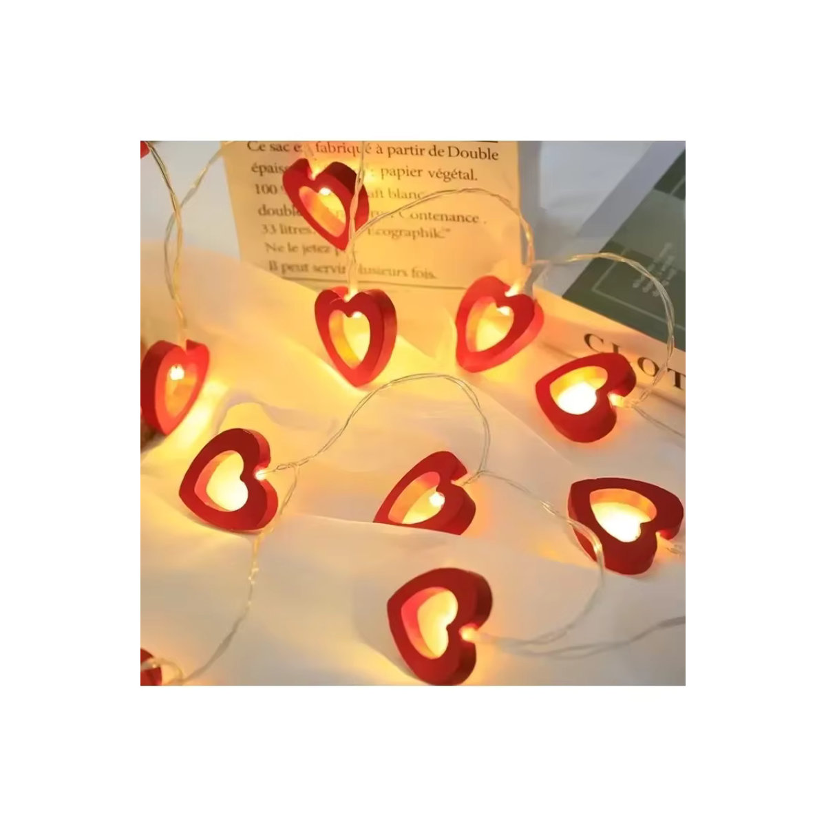 LED Herz-Lichterkette in Rot als dekorative Girlande für Schlafzimmer und Garten - Bild 4