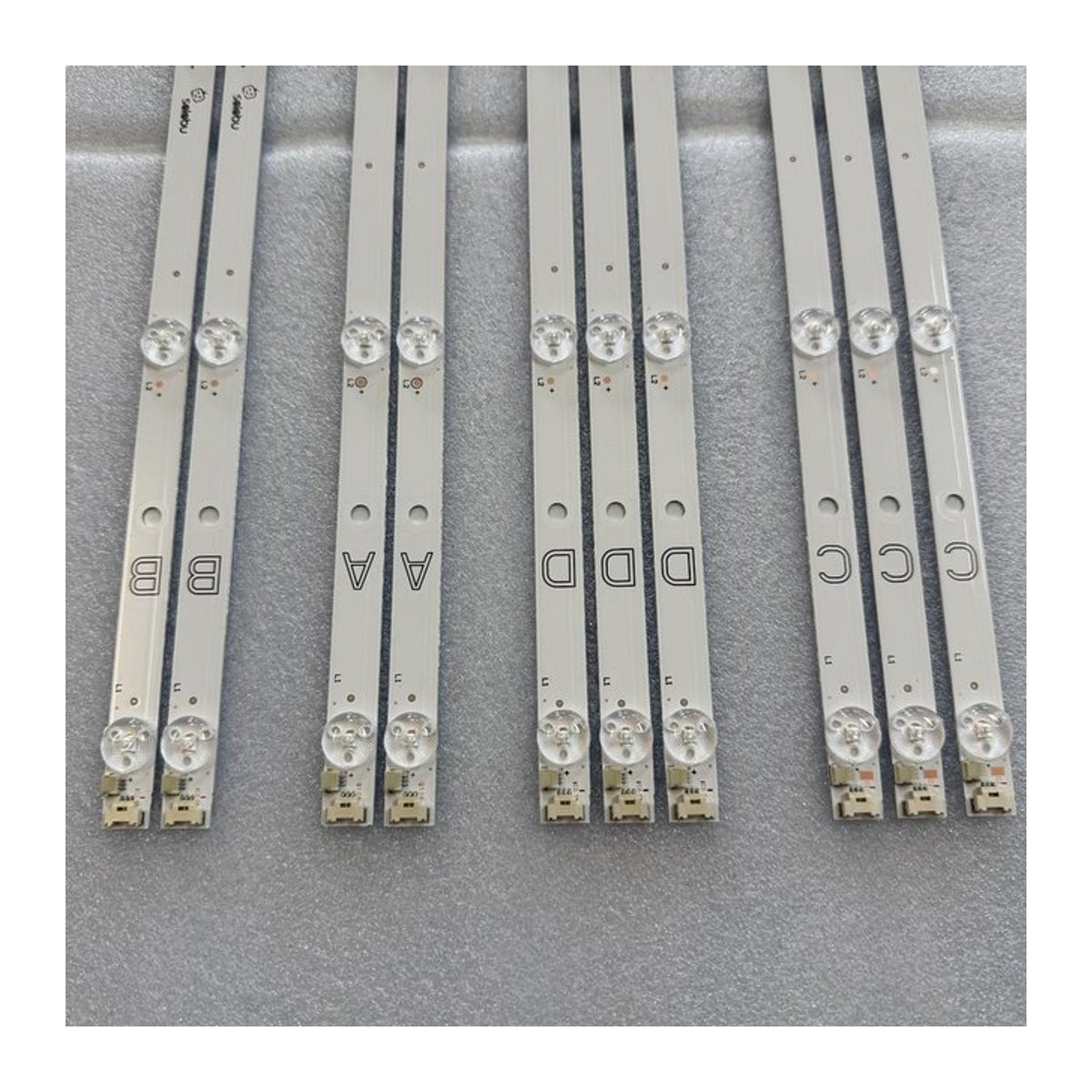LED-Streifen in Weiß für Toshiba, Hitachi, Panasonic und JVC Fernseher Modelle 65UA3A63DG, 65UF3D63DA, 65UA2063DG, 65HAK5350, TX-65HX600EZ, 65PUS7906/12 und LT-65VU3100 - Bild 1