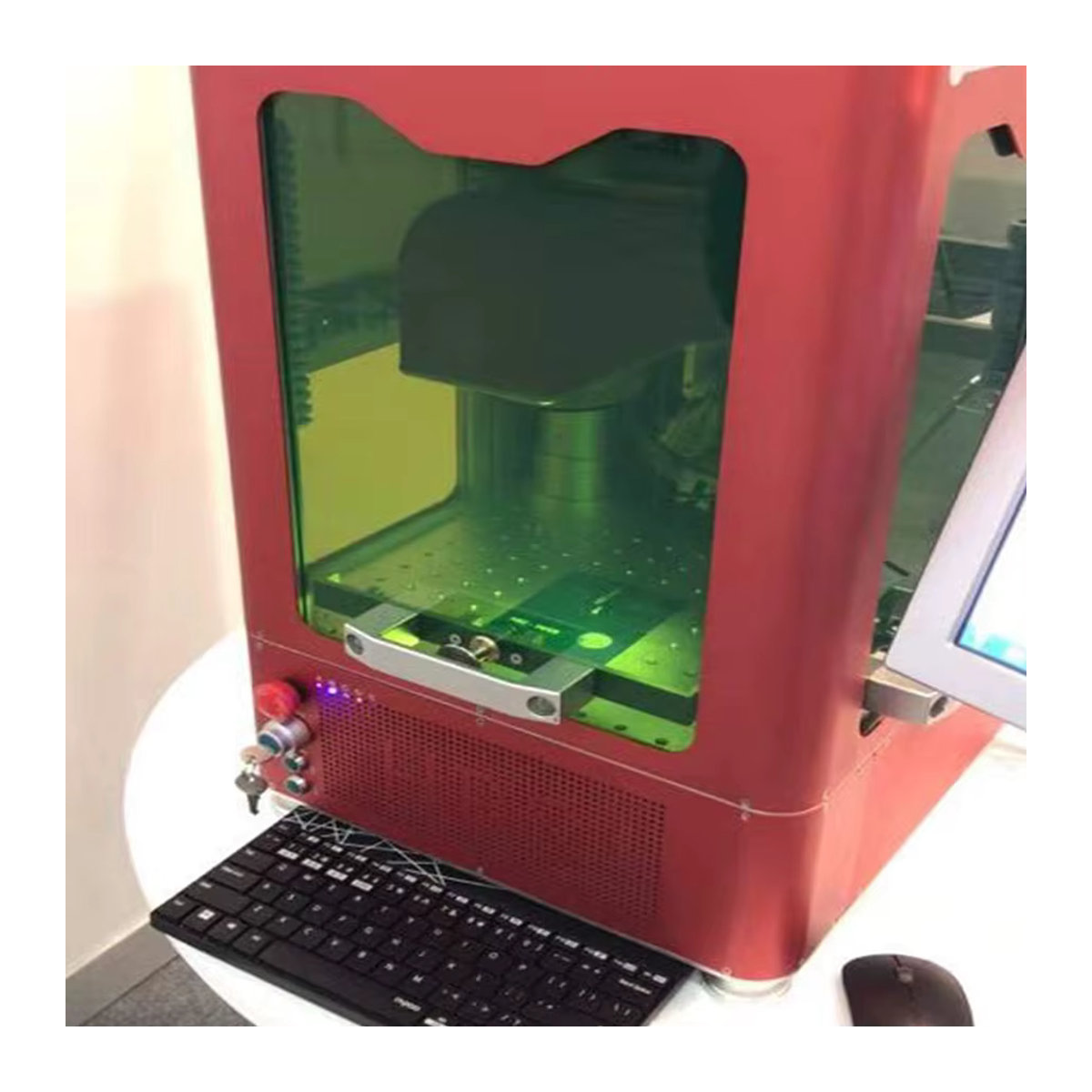 Leeyongin Laser-Schutzfolie aus Acryl als Sichtfenster, transparent grün, Schutzfilter für 190–480 nm, 532 nm und 1064 nm, B: 25 cm, H: 50 cm, T: 0,2 cm - Bild 3