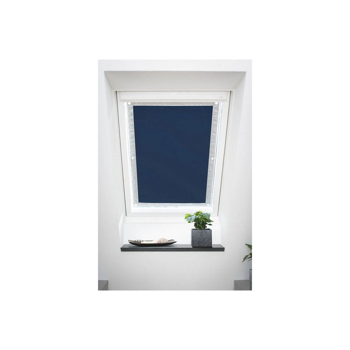 Lichtblick Dachfenster Sonnenschutz Haftfix Verdunkelung Blau B: 94 cm, H: 96,9 cm aus Polyester - Bild 1