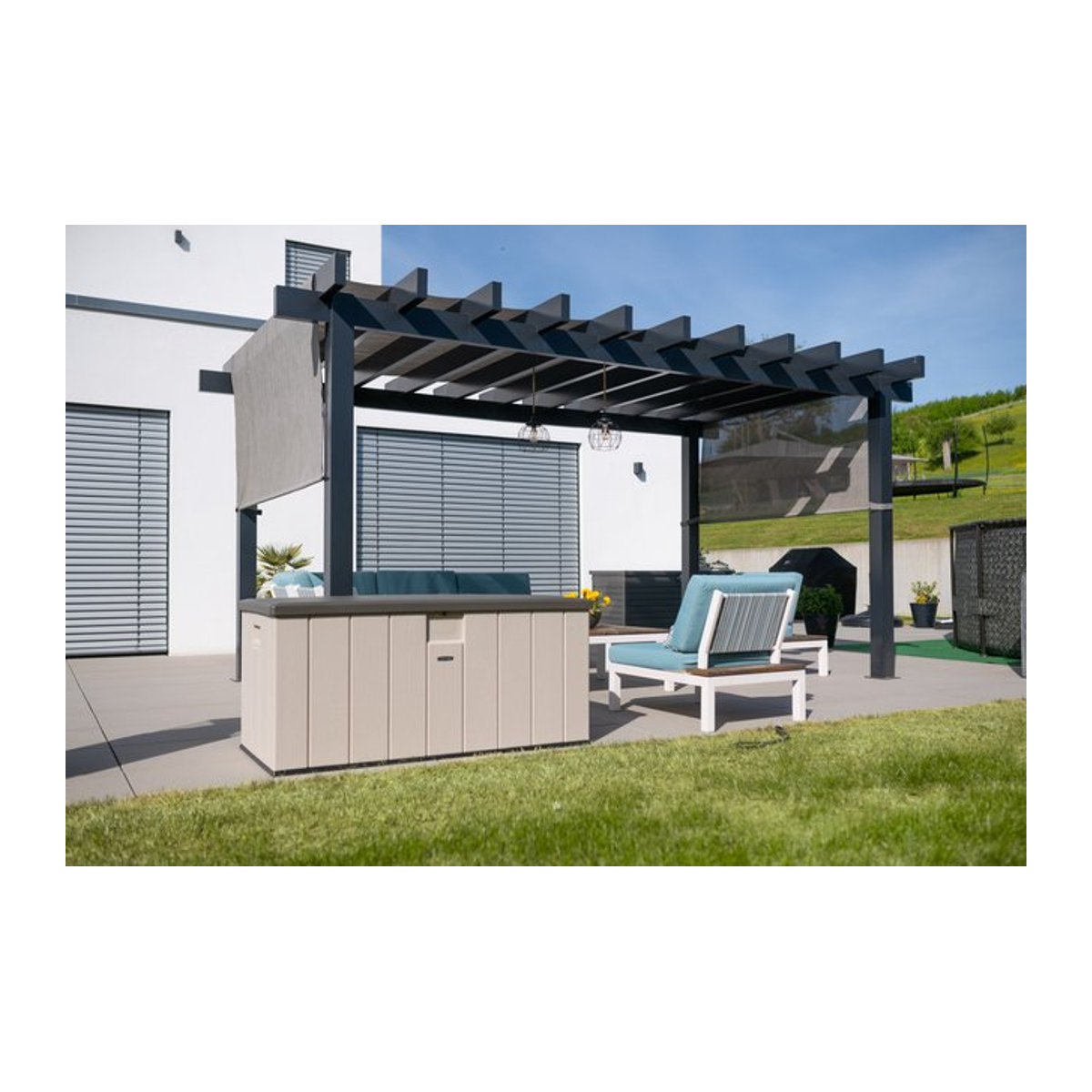 Lifetime Kunststoff Kissenbox Harmony Polsteraufbewahrung 568 l Lichtgrau B/H/L: 151 x 70 x 72 cm - Bild 1