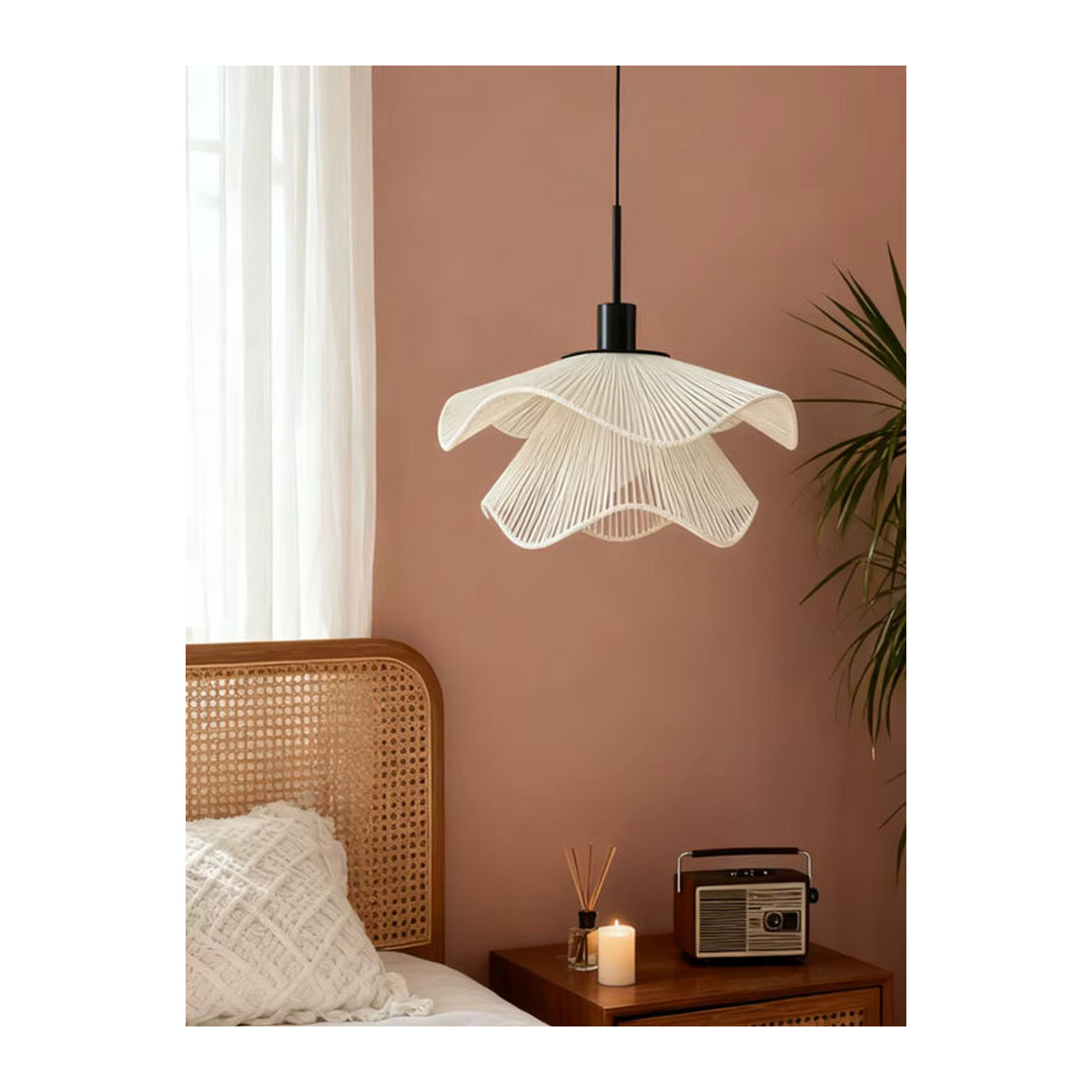 LINCCW Rattan-Blumen-Pendelleuchte in Weiß, LED-Kronleuchter im Bohemian-Stil, höhenverstellbar - Bild 6