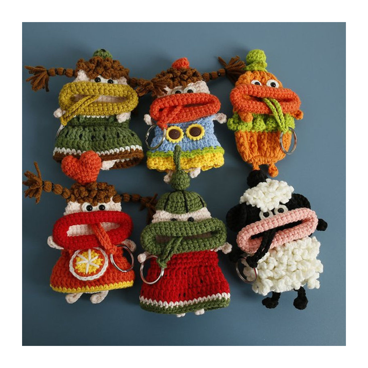 LISM Häkel-Schlüsselanhänger Obst-Serie Wurstmund-Puppen in Mehrfarbig als dekorativer Taschenanhänger aus Textil - Bild 1
