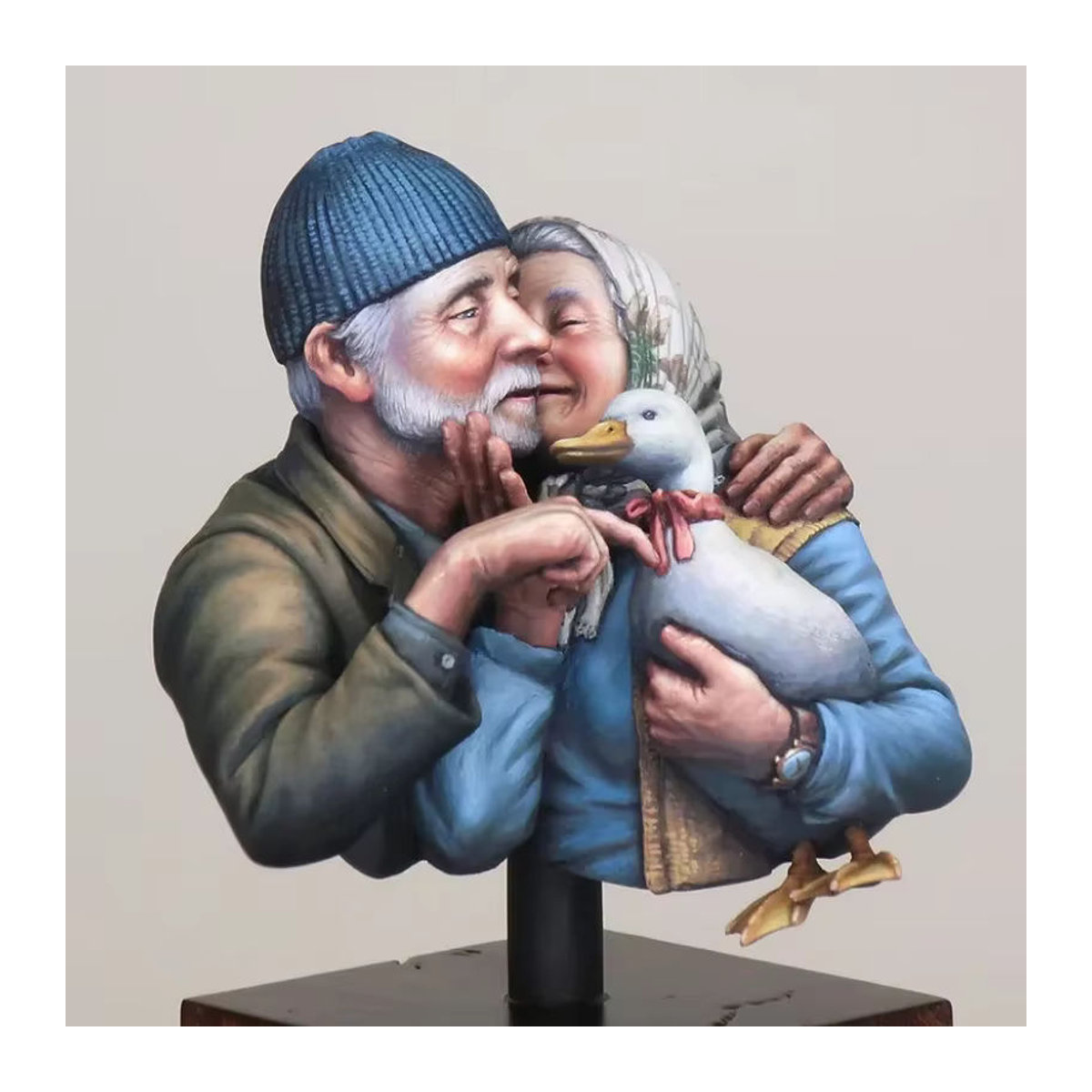 LISM Harzbüste als Liebesstatue von altem Mann und Ente im Maßstab 1:12, mehrfarbige Miniatur-Dekoration aus Kunstharz - Bild 3