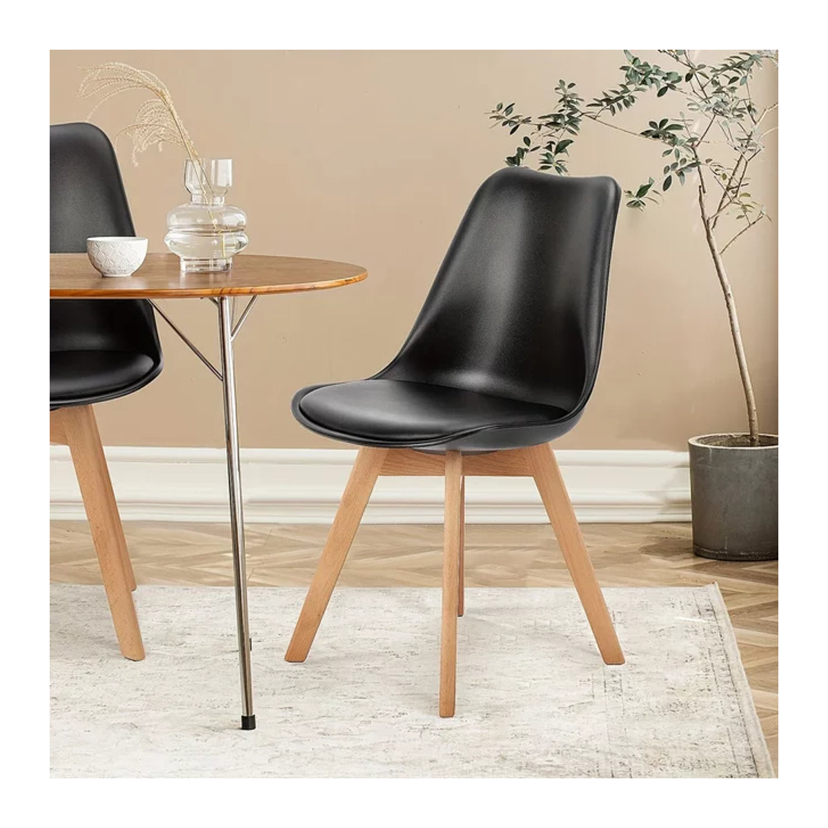 LIUSHADUOLA Esszimmerstuhl im skandinavischen Design aus Kunstleder und Holz in Grau oder Schwarz - Bild 1