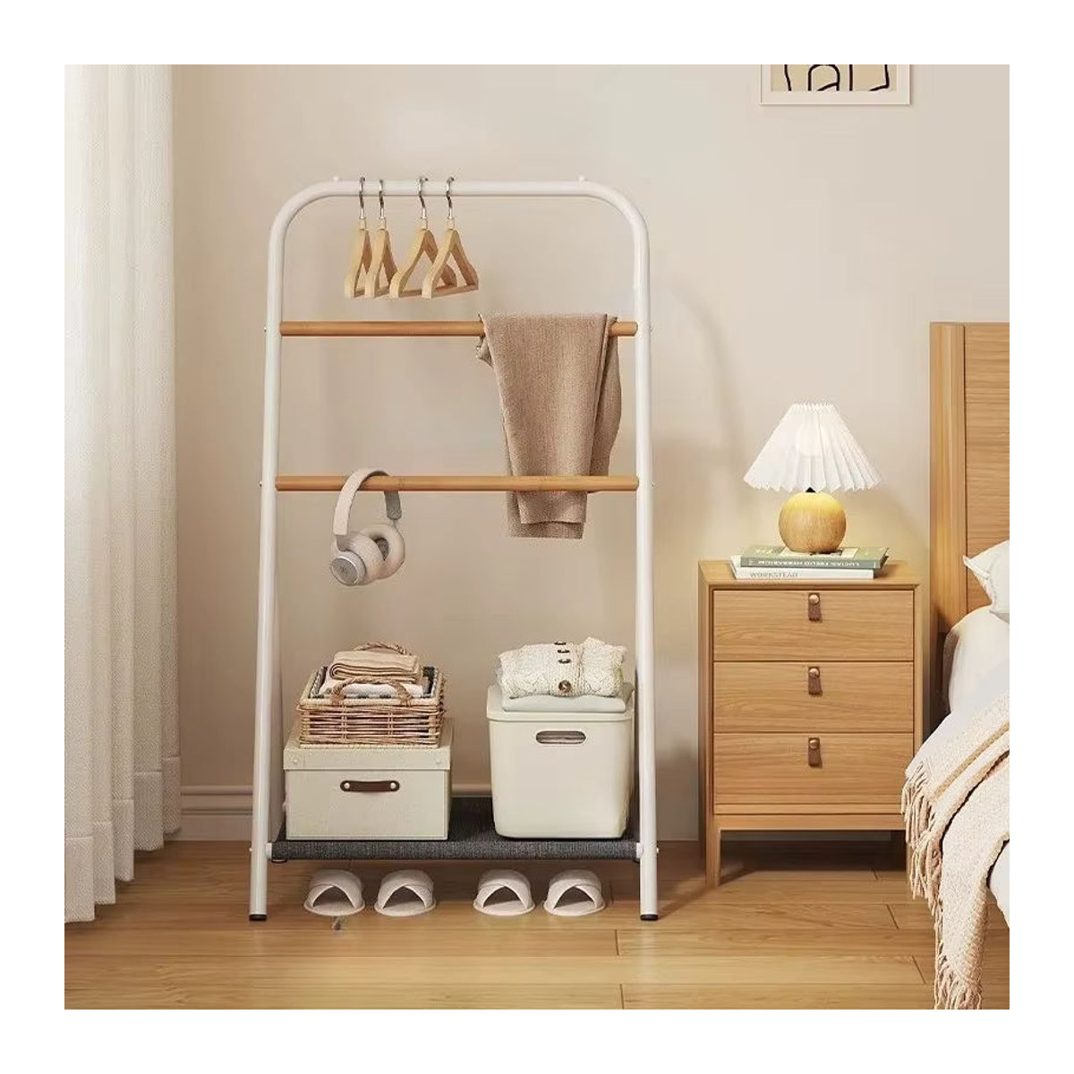 LIUSHADUOLA Garderobenständer aus Metall im minimalistischen Design für Schlafzimmer und Wohnzimmer in Schwarz oder Weiß - Bild 3