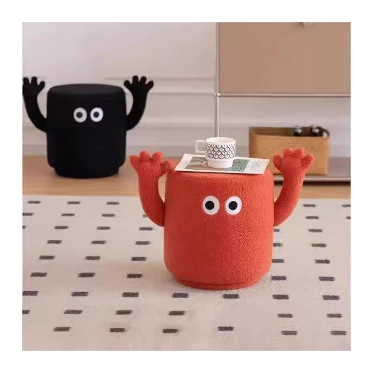 LIUSHADUOLA Handhocker Soft Pack Polsterhocker aus Lammkaschmir und Bouclé in Schwarz oder Rot - Bild 3