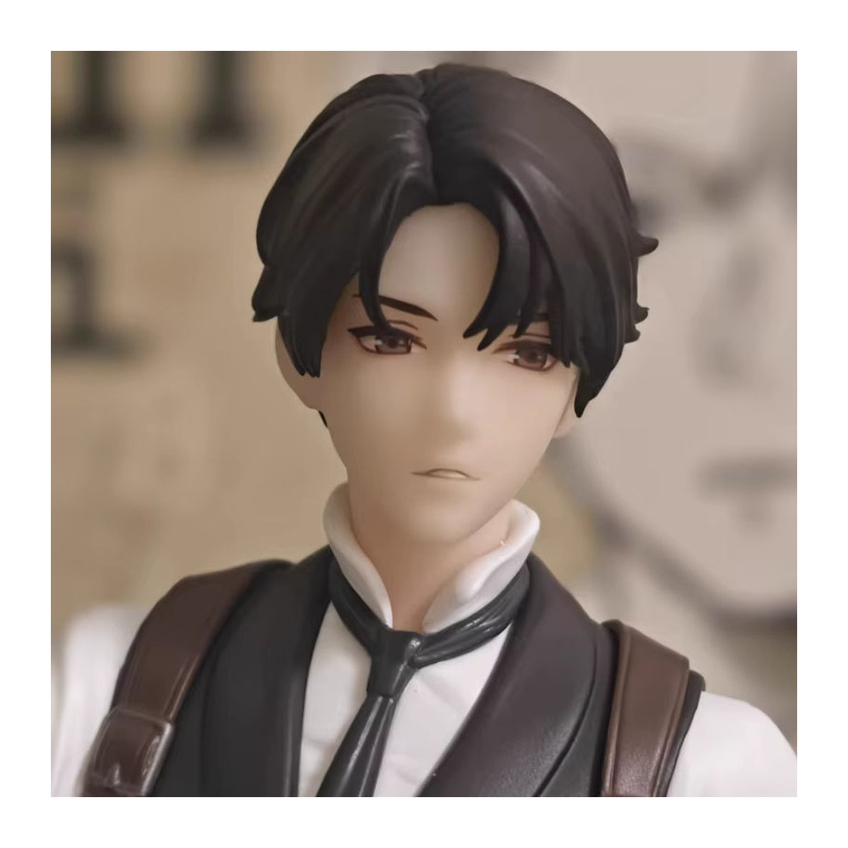 Lord of Mysteries Klein Moretti Handgefertigtes Anime Modell aus Kunstharz in Schwarz von Hot Toys - Bild 4