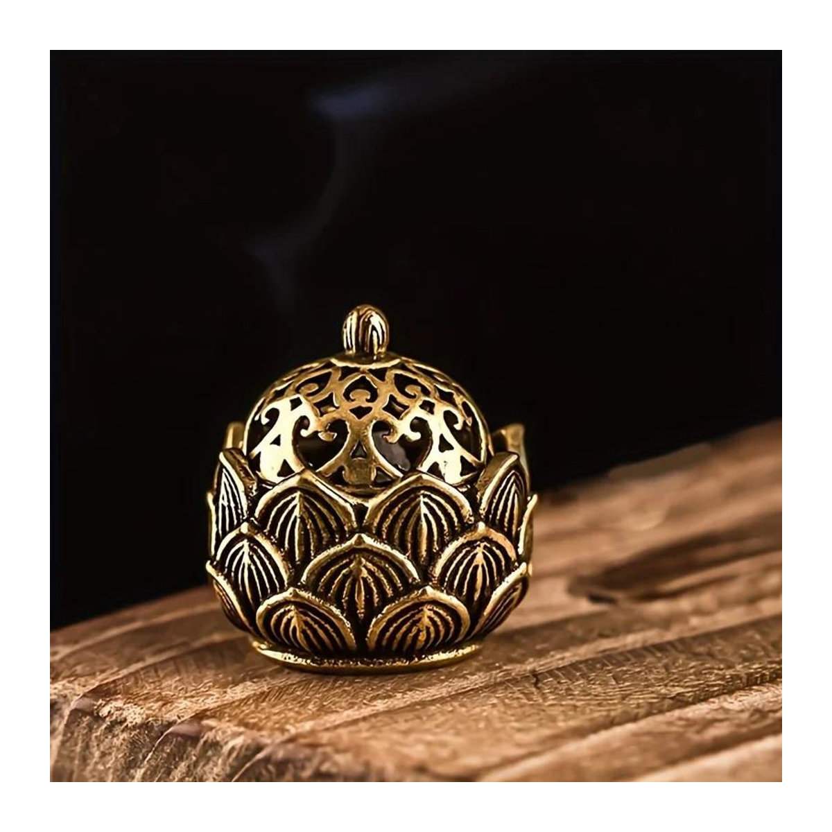 Lotus Räucherkegelhalter aus Metall von Love Home Garden in Gold und Gelb, orientalische Dekoration im floralen Design - Bild 2
