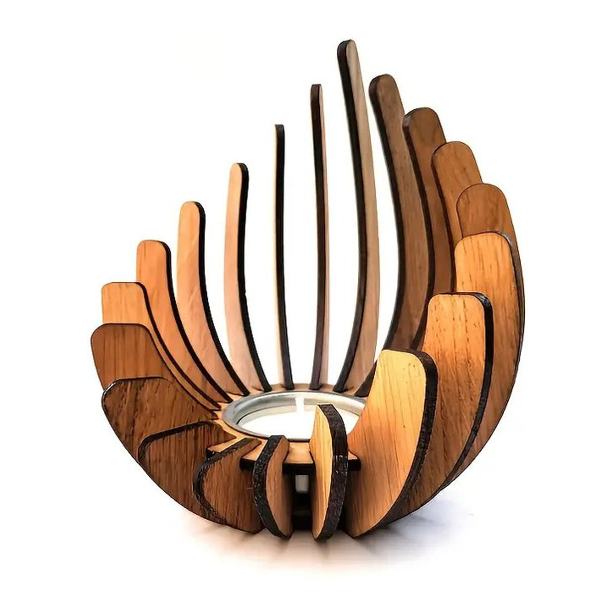 Lotusförmiger Kerzenhalter aus Holz in Braun für Teelichter, DIY-Deko aus Holz - Bild 1