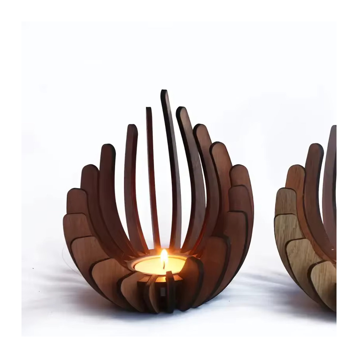 Lotusförmiger Kerzenhalter aus Holz in Braun für Teelichter, DIY-Deko aus Holz - Bild 5