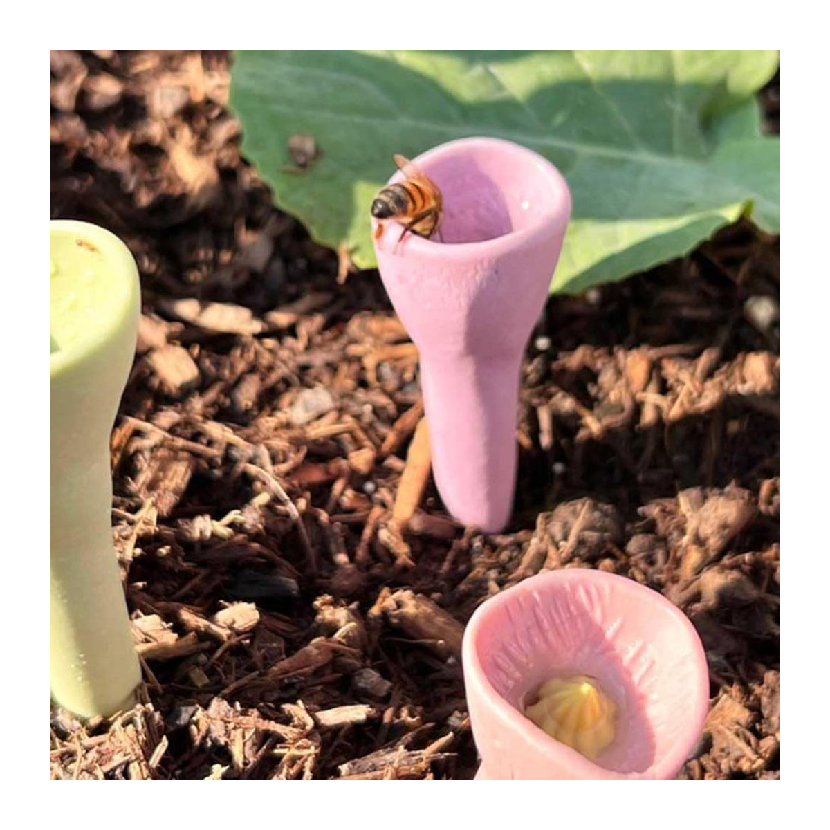 Love Home Garden Bienen-Insekten-Trinkbecher in Blütenform, violett/mehrfarbig - Bild 2