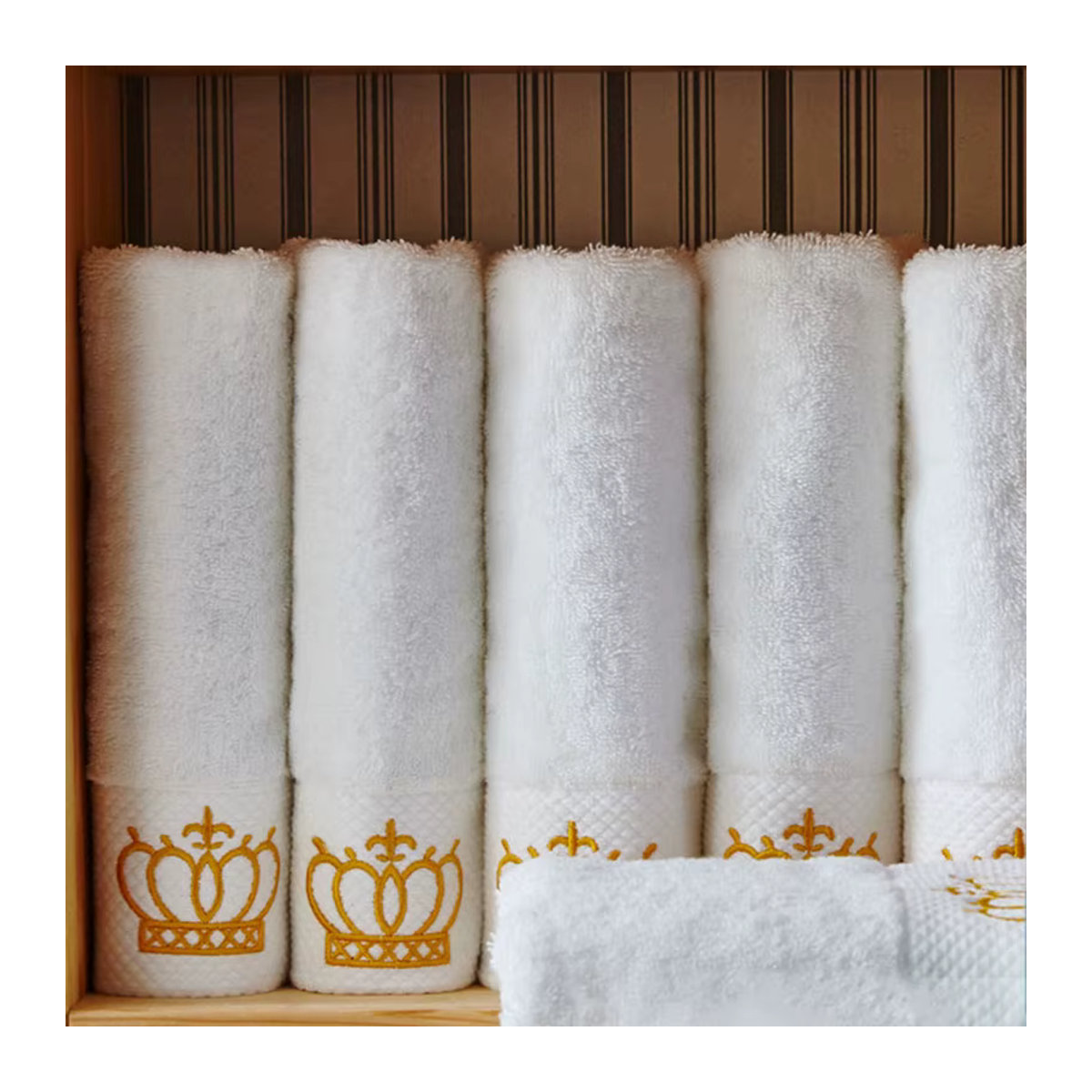 LOVRTRAVEL Weißes Badetuch mit gestickter Krone und 5 Sternen, saugfähiges Hotelhandtuch-Set - Bild 4