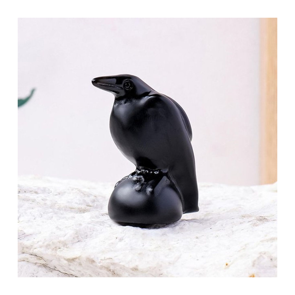 LuckyBird Krähenfigur aus schwarzem Naturstein als handgefertigte Vogelskulptur zur Dekoration - Bild 1