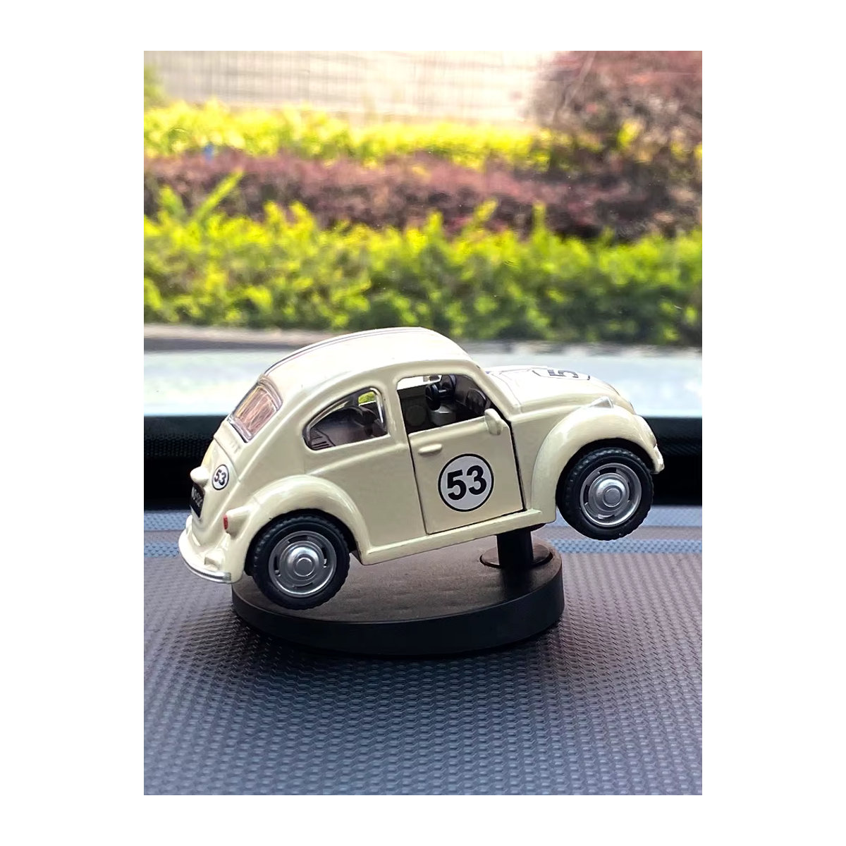 Lustiges Auto-Ornament für das Armaturenbrett mit schwingendem Schwanz im Vintage-Stil, mehrfarbig - Bild 7
