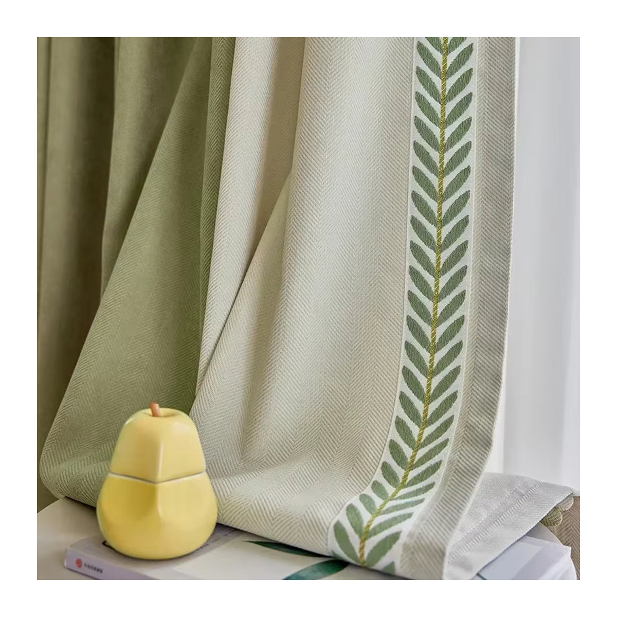 Luxuriöse Chenille-Vorhänge im japanischen Minimalismus mit hochwertiger Stickerei für Wohnzimmer, Esszimmer oder Schlafzimmer - Bild 2