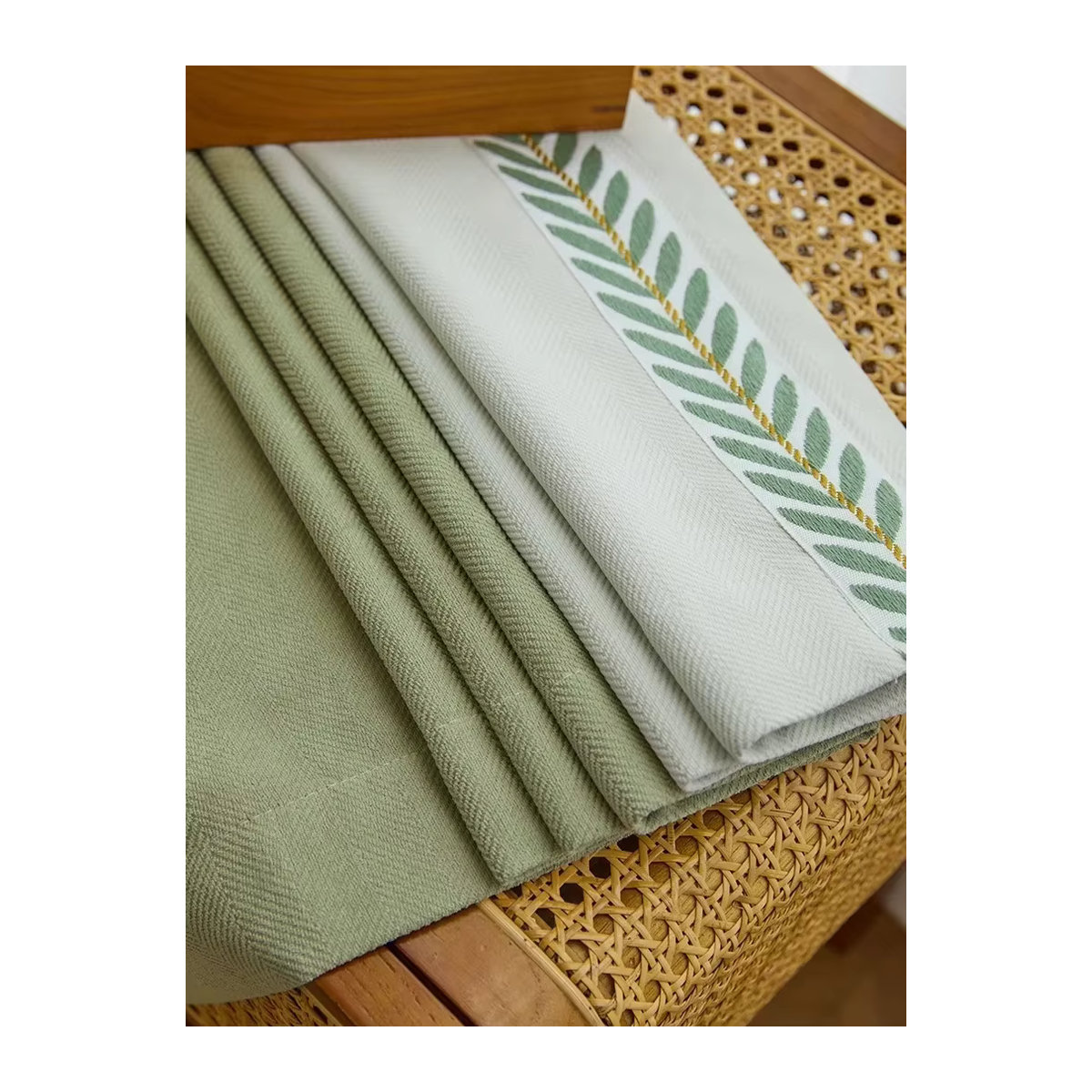 Luxuriöse Chenille-Vorhänge im japanischen Minimalismus mit hochwertiger Stickerei für Wohnzimmer, Esszimmer oder Schlafzimmer - Bild 5