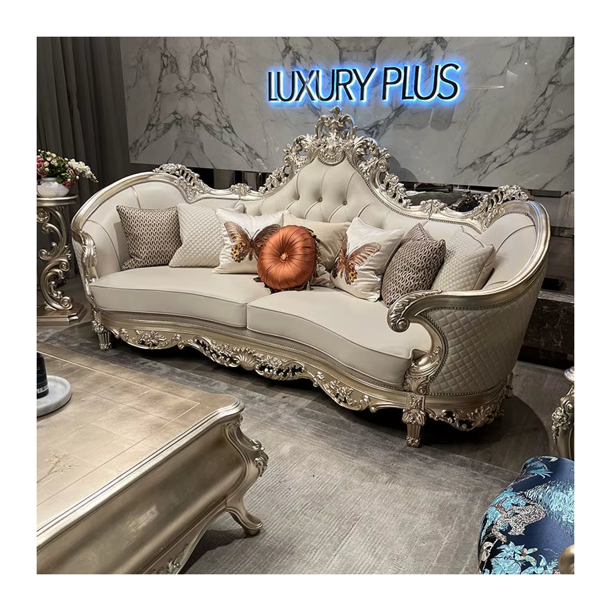 Luxuriöses Ecksofa aus Echtleder und Massivholz in Beige im klassischen europäischen Stil mit Nackenrollen - Bild 3