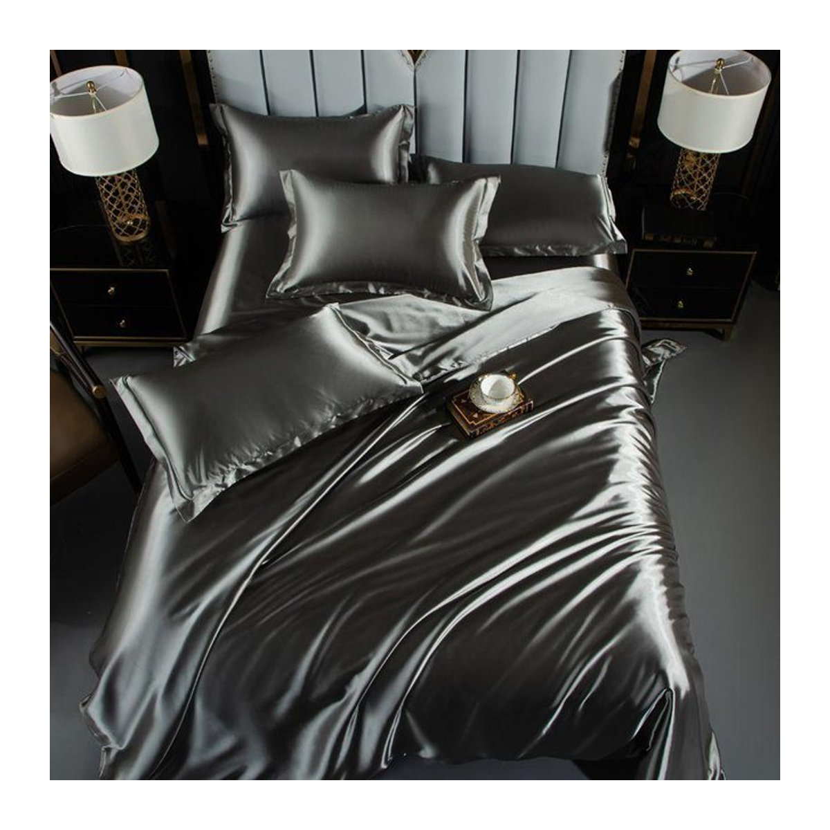 Luxuriöses Seidensatin-Bettwäsche-Set von Super Six in Grau, B/H: 150 x 200 cm - Bild 1