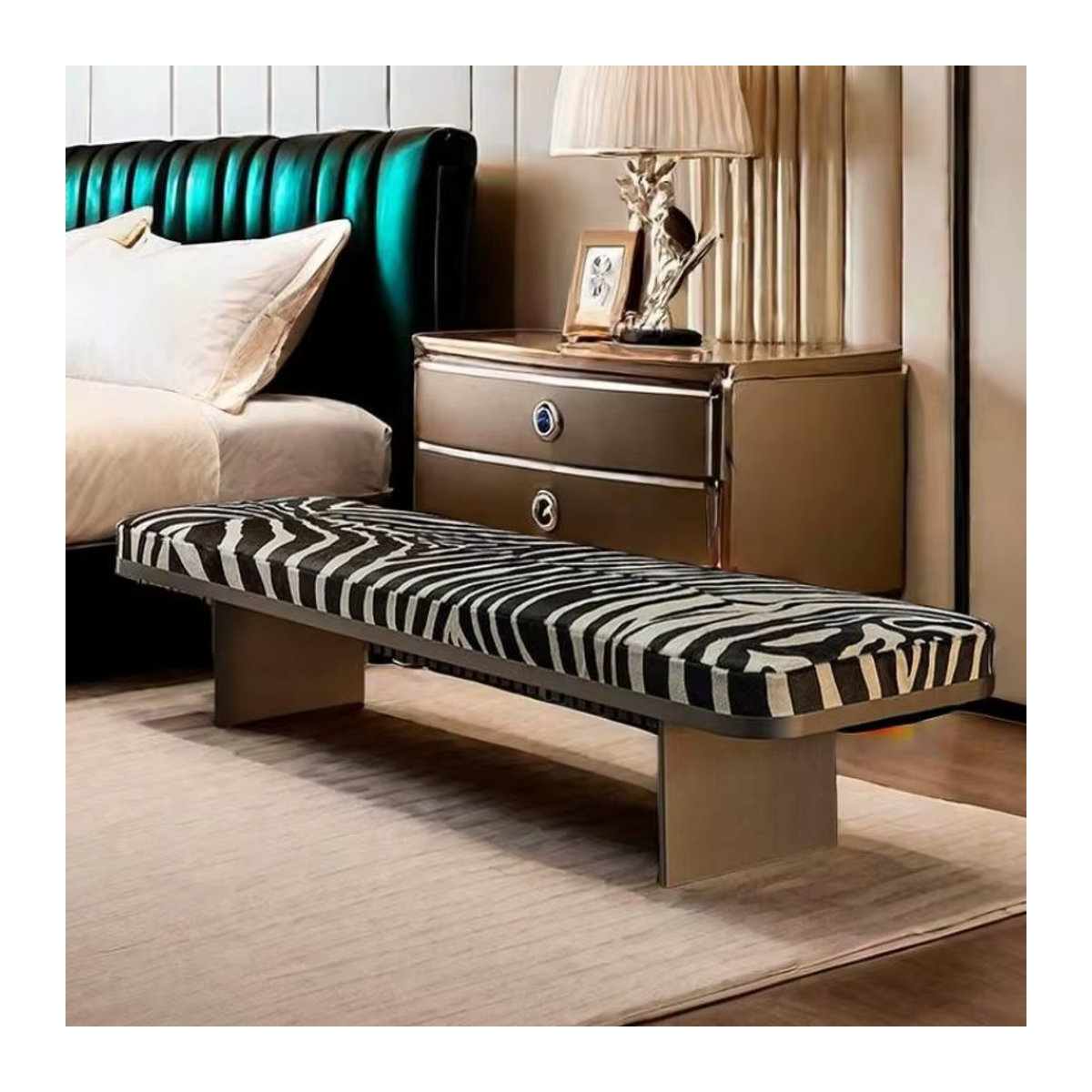 Luxus Polsterhocker mit Animal Print und Metallgestell in Schwarz - Bild 2