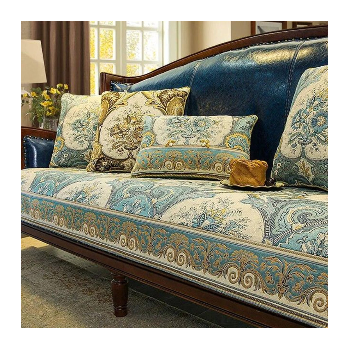 Luxus Sofabezug aus Chenille Jacquard mit Vintage-Stickerei von A Family Of Home Textiles, mehrfarbig, B: 120 cm, T: 70 cm - Bild 1